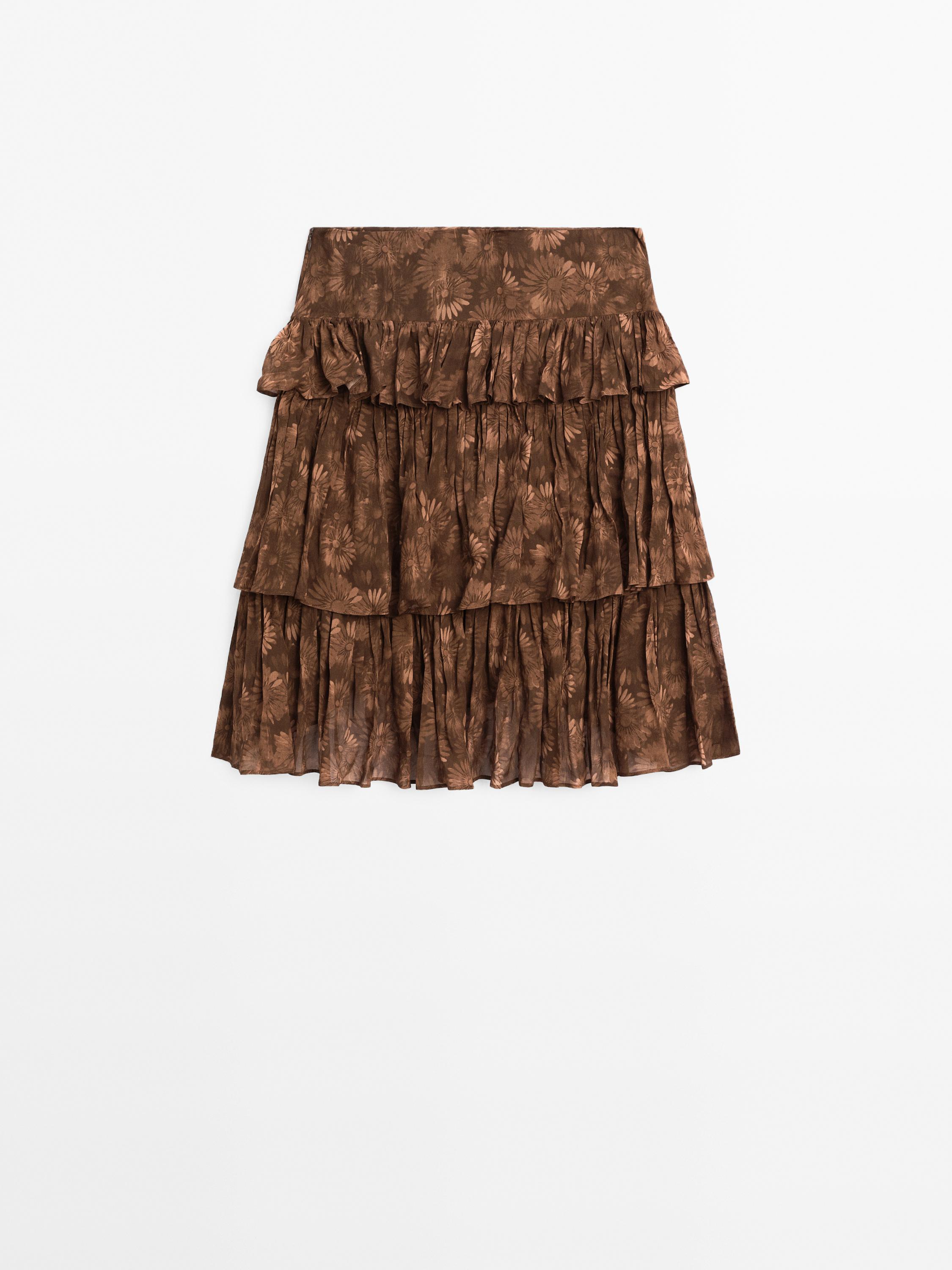 Ruffled floral print skirt