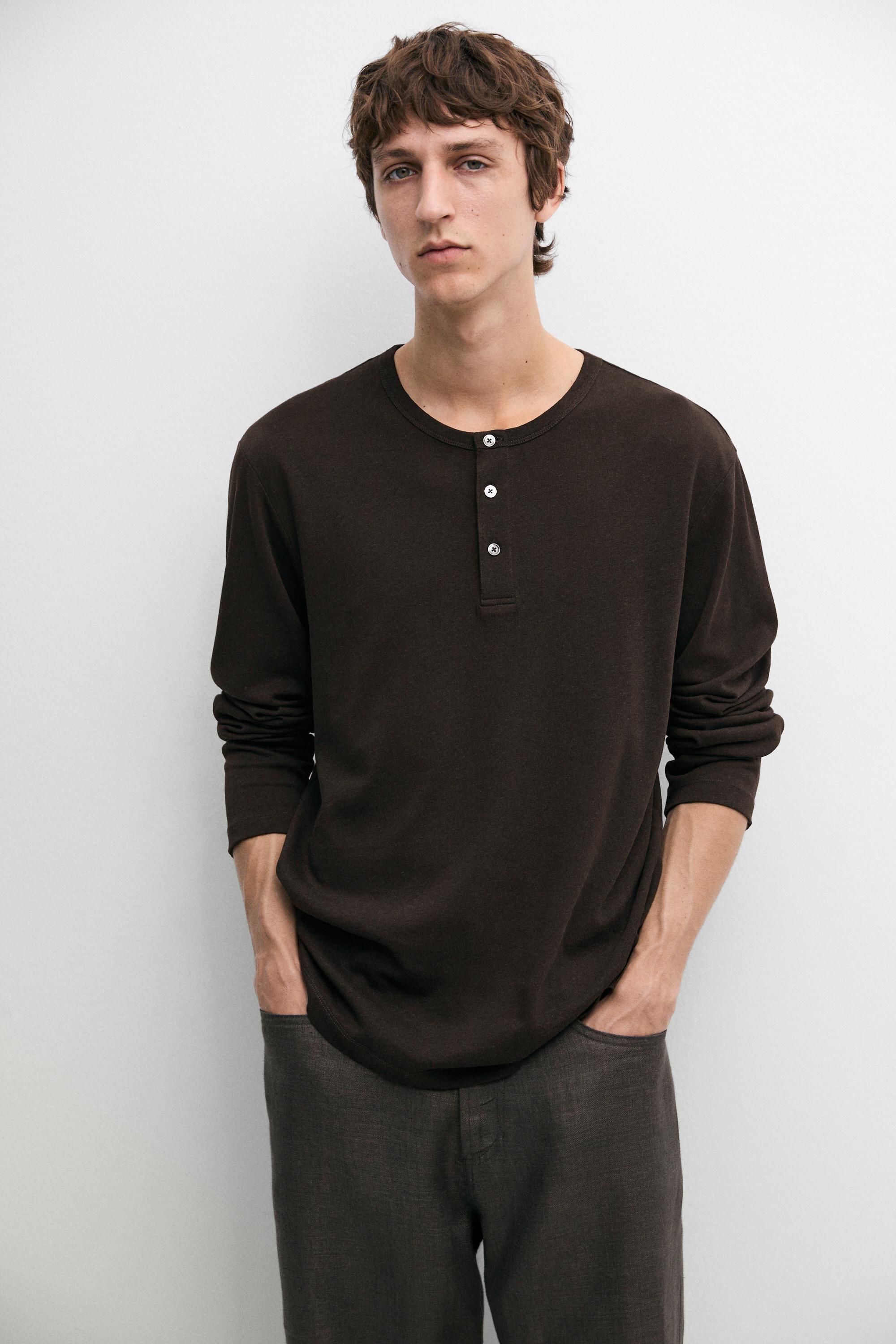 Long sleeve henley neck T-shirt — BROWN