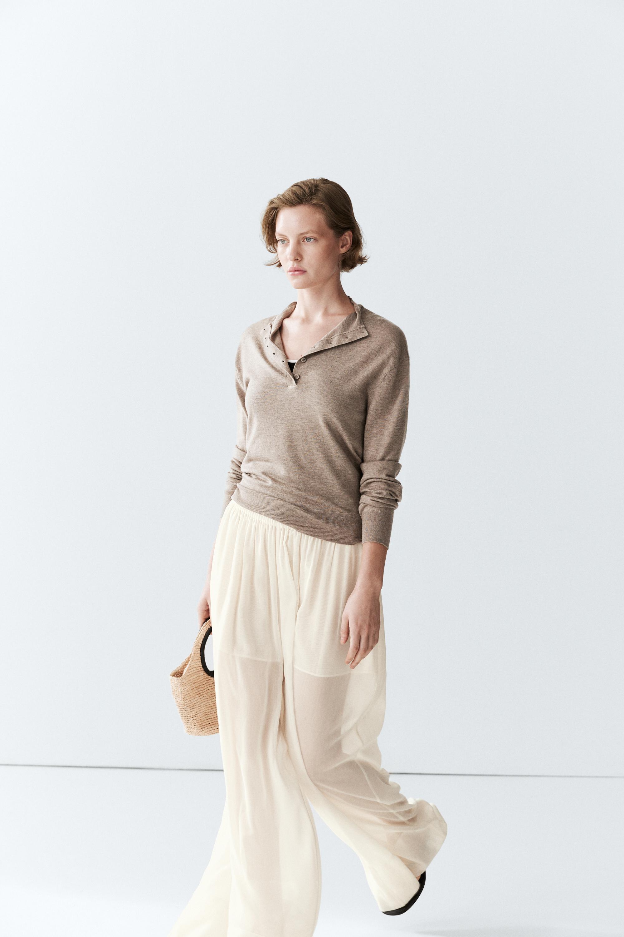 Buttoned mock turtleneck knit sweater — MEDIUM ECRU