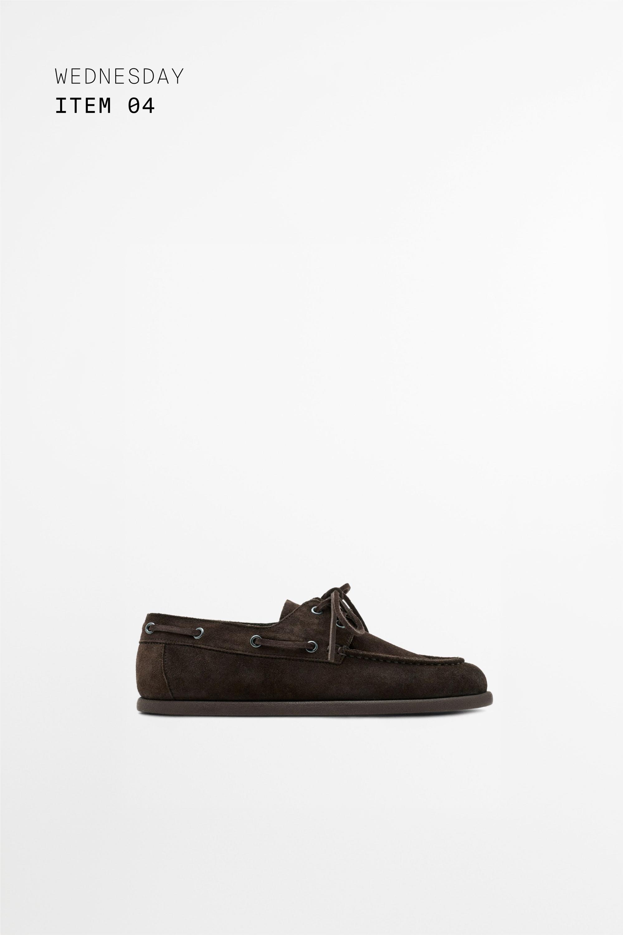 Split leather deck shoes — BROWN