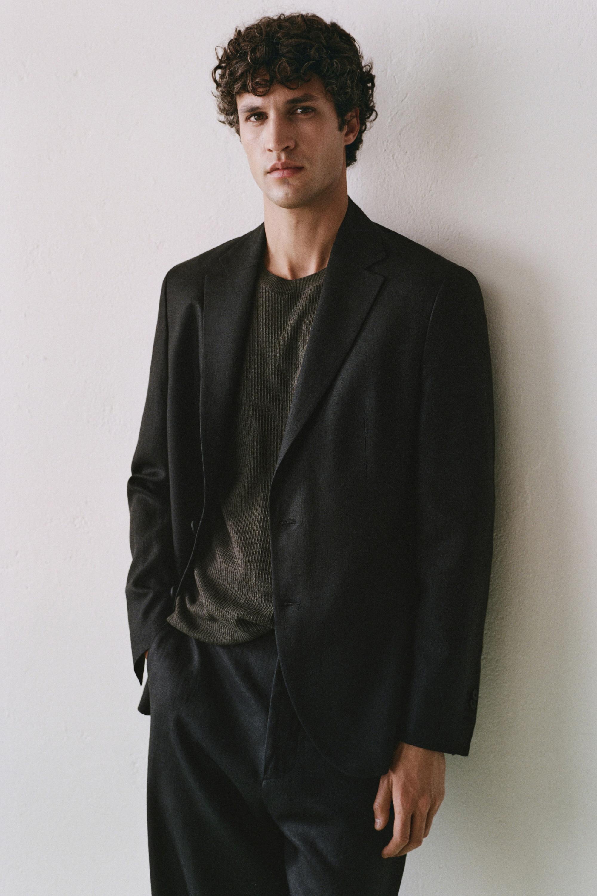 Tailored fit 100% linen suit blazer — BLACK