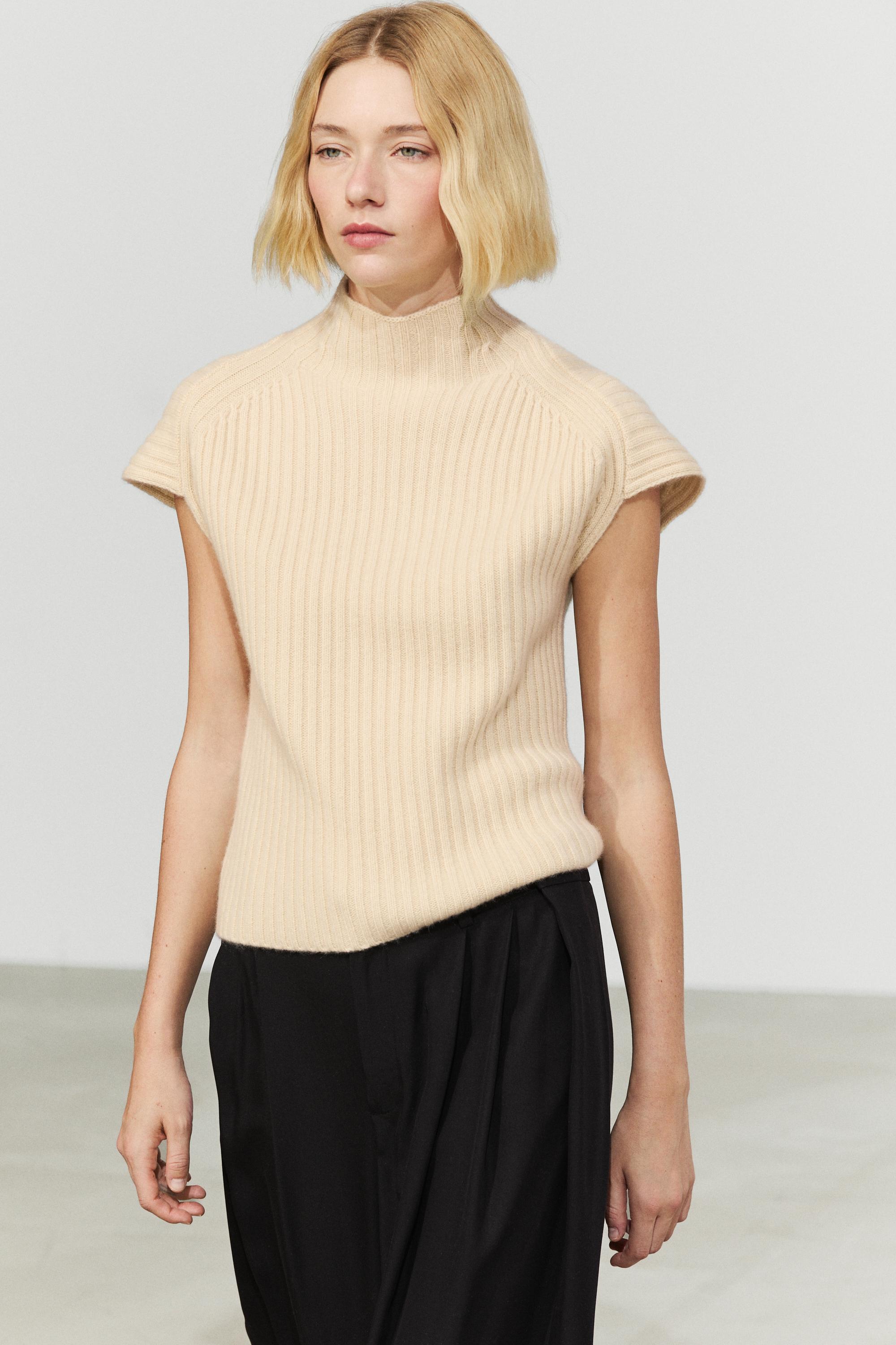 100% cashmere ribbed knit vest