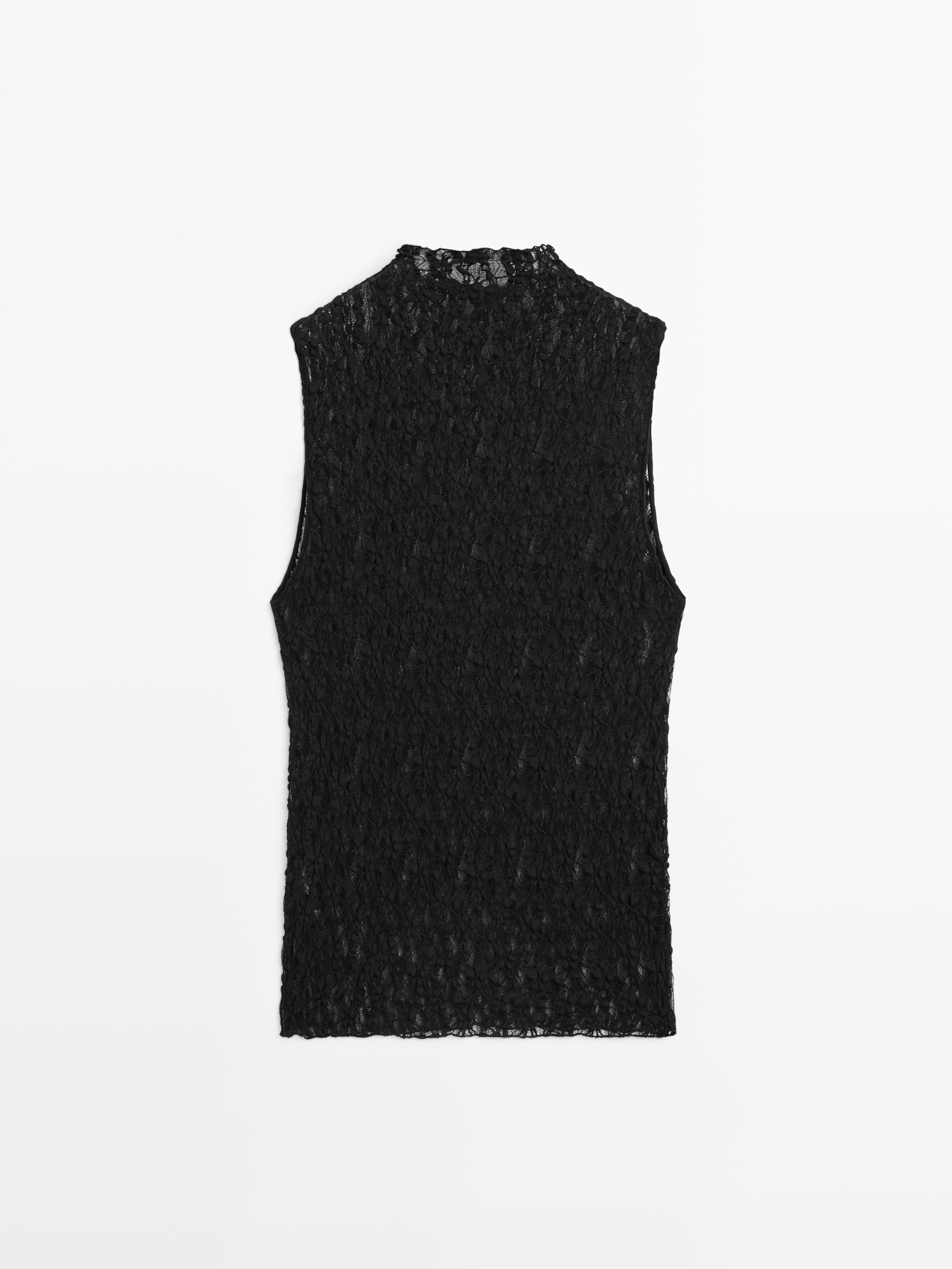 Doorschijnende kanten top