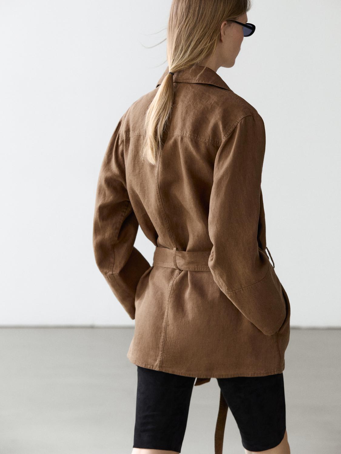 100% linen blazer with pockets and belt detail — BROWN
