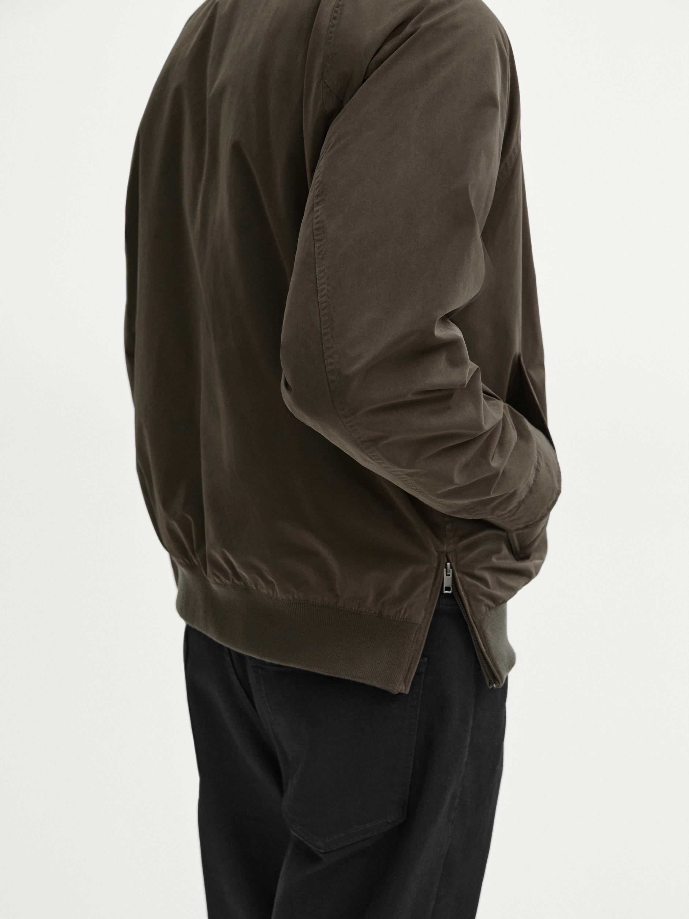 Bomber jacket