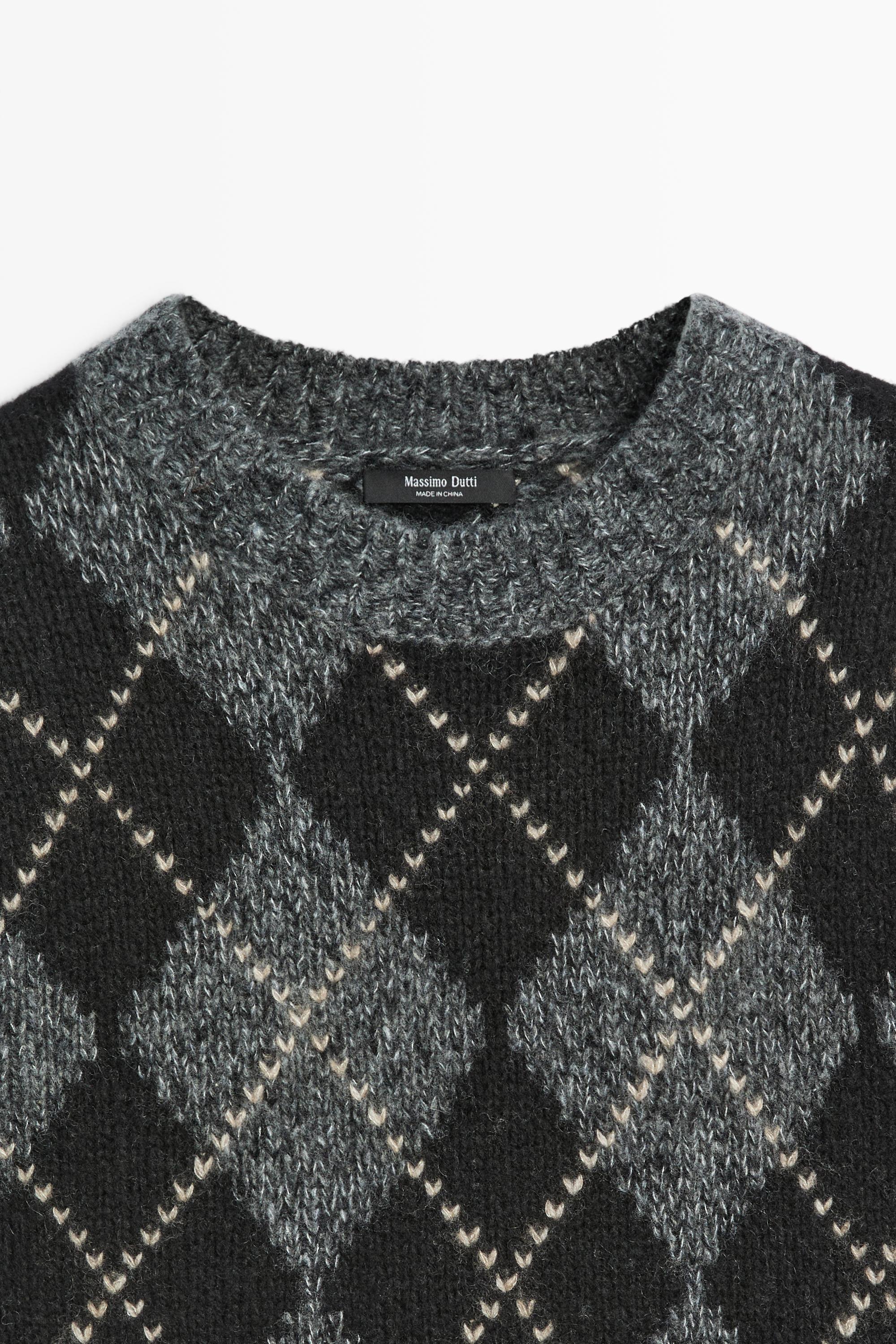 Cashmere-blend short sleeve argyle knit sweater — GREY