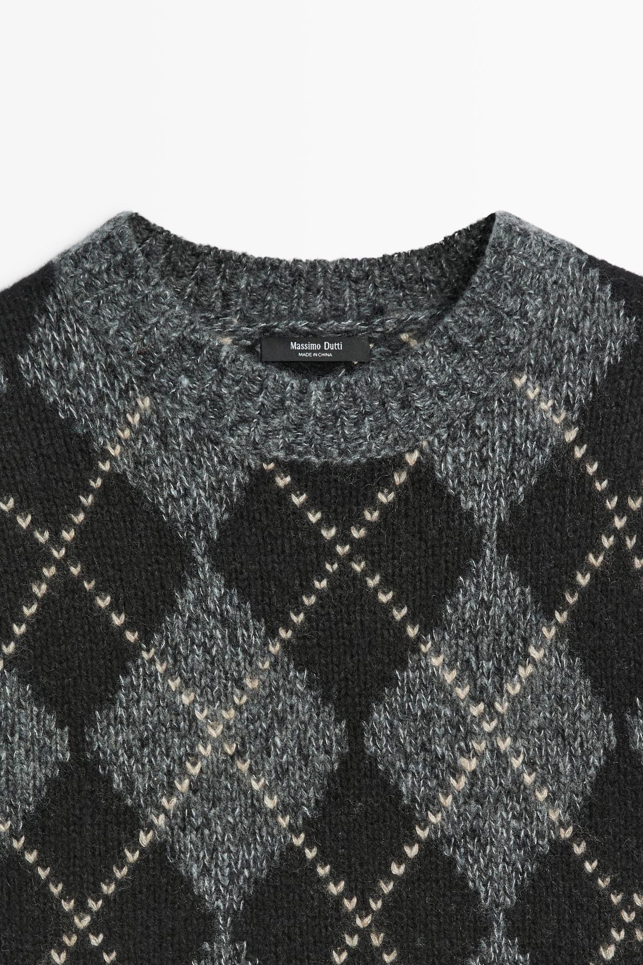 Cashmere-blend short sleeve argyle knit sweater — GREY