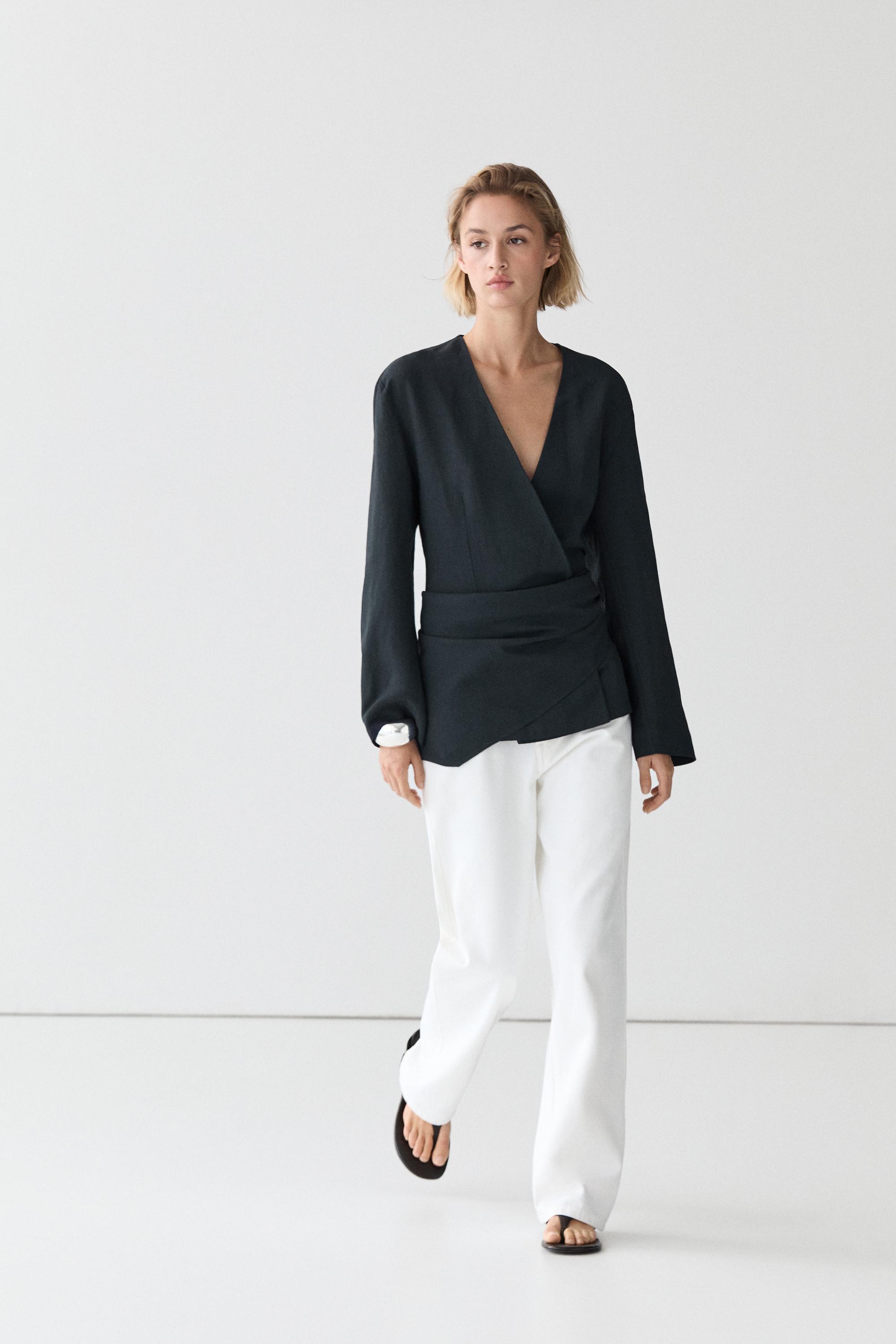 Lightweight kimono with sash detail — DEEP BLUE