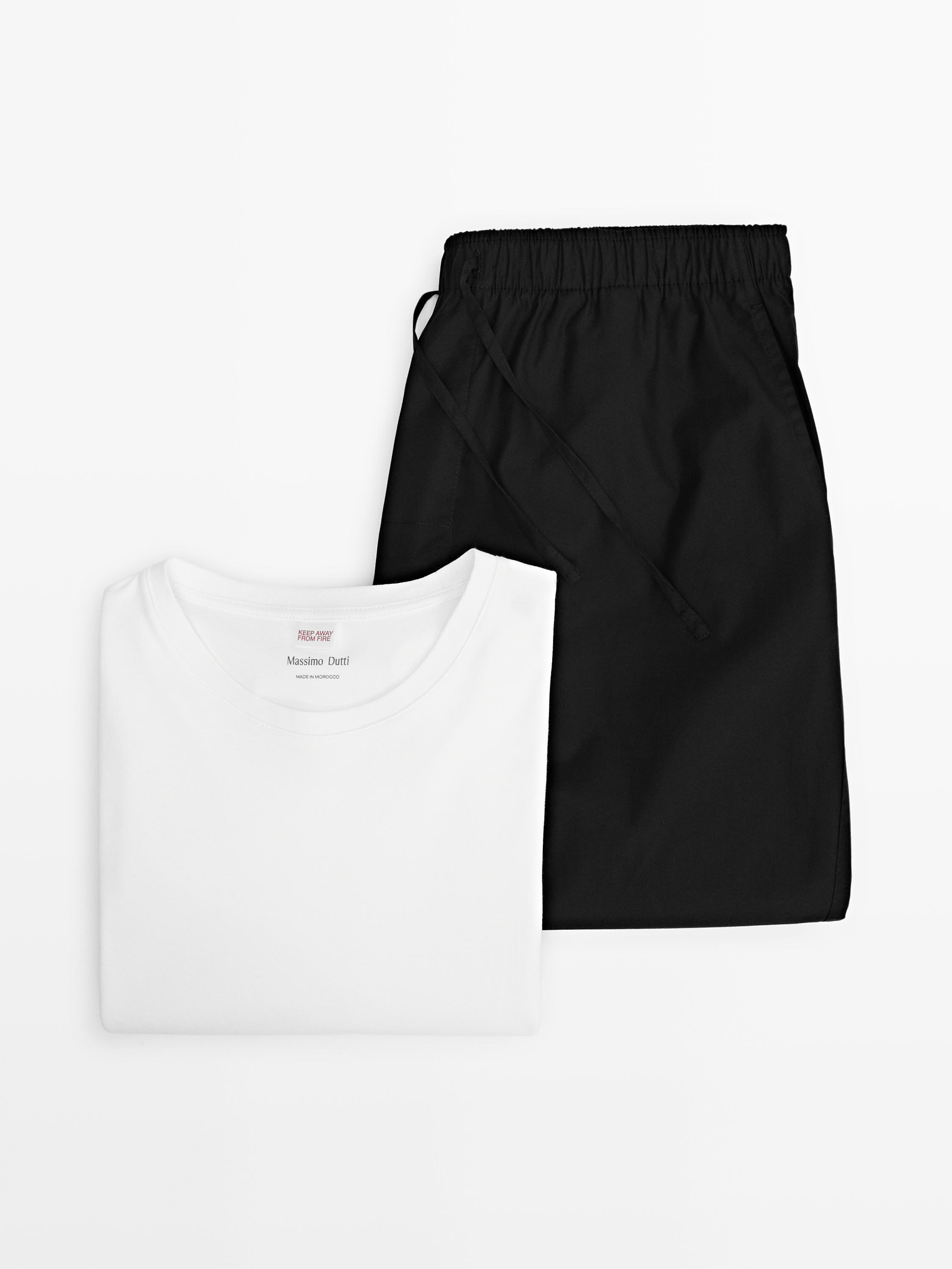Pyjama avec T-shirt à manches courtes et pantalon à rayures