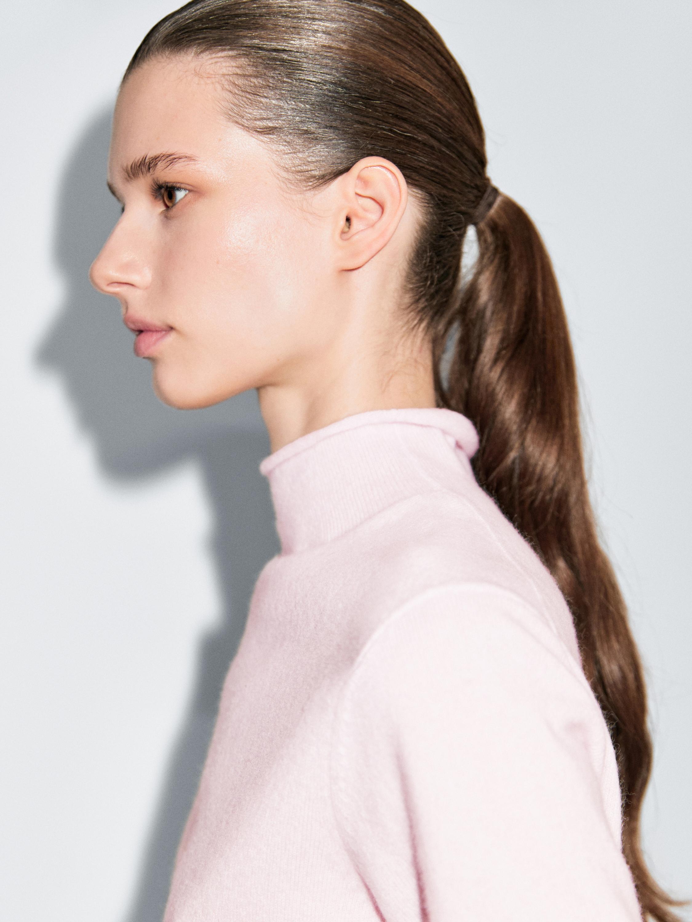 Knit wool blend sweater with short sleeves