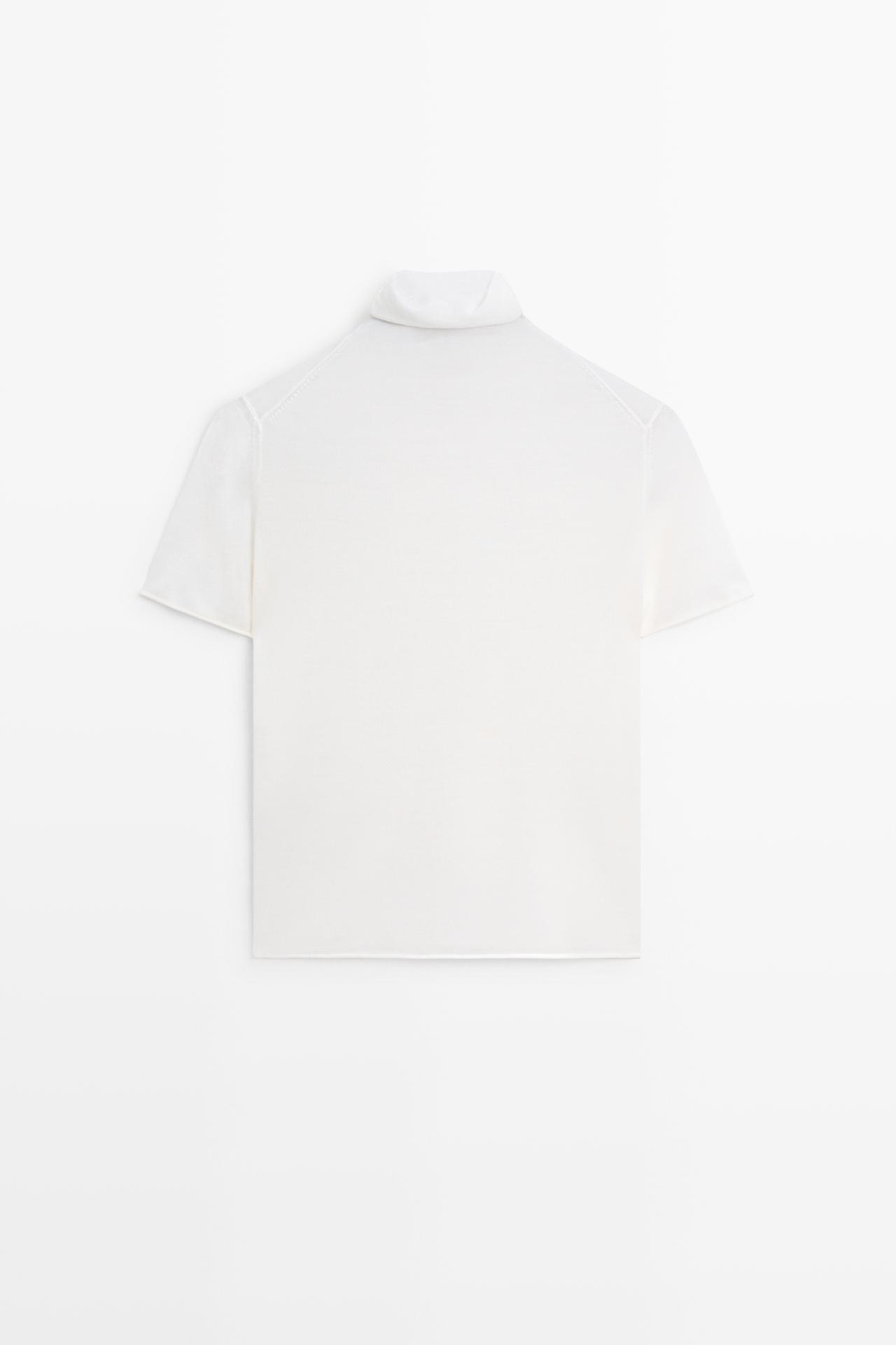 Short sleeve turtleneck knit sweater — CREAM