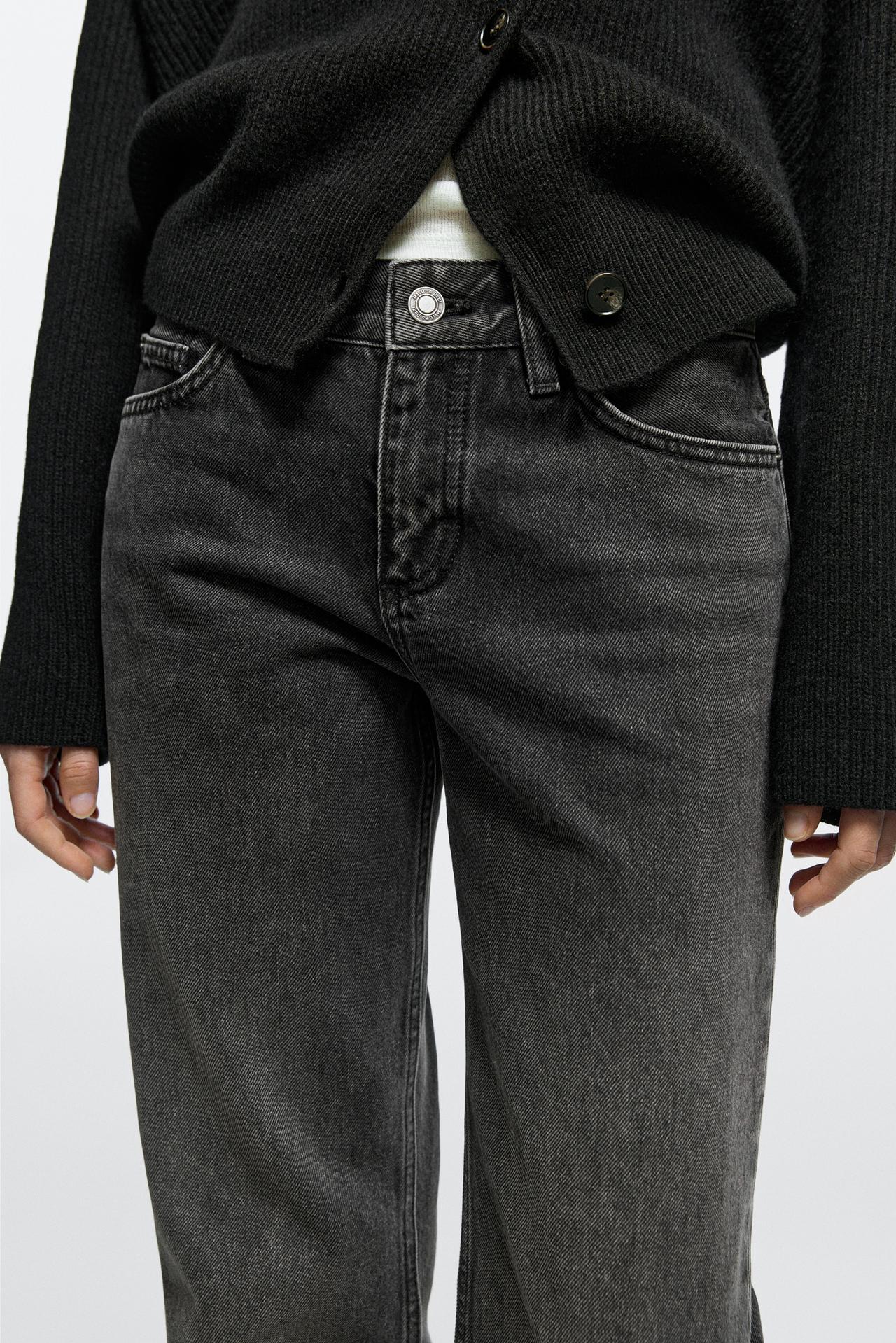 Low-rise straight-leg jeans — BLACK