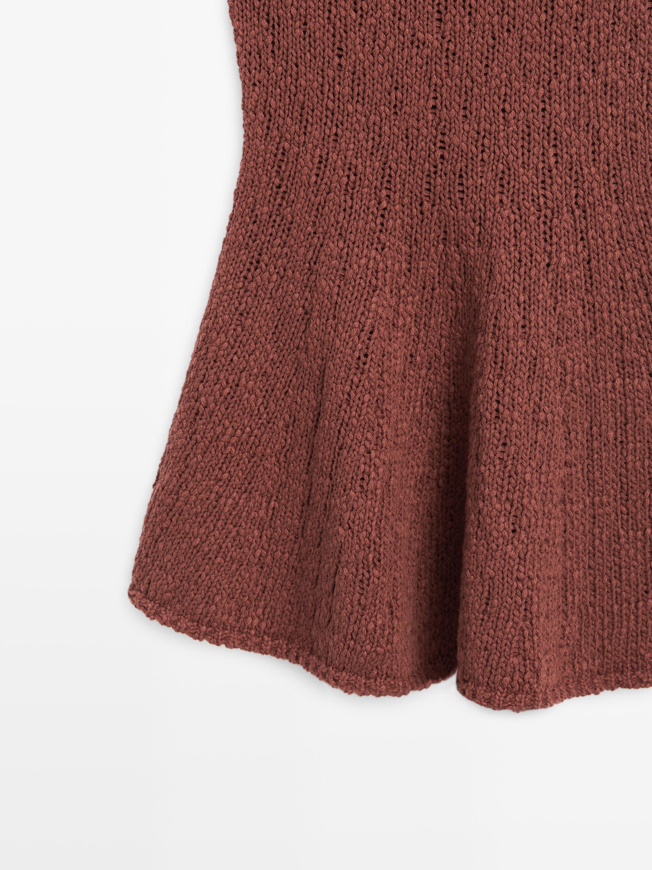 Cotton peplum knit top — RUSSET