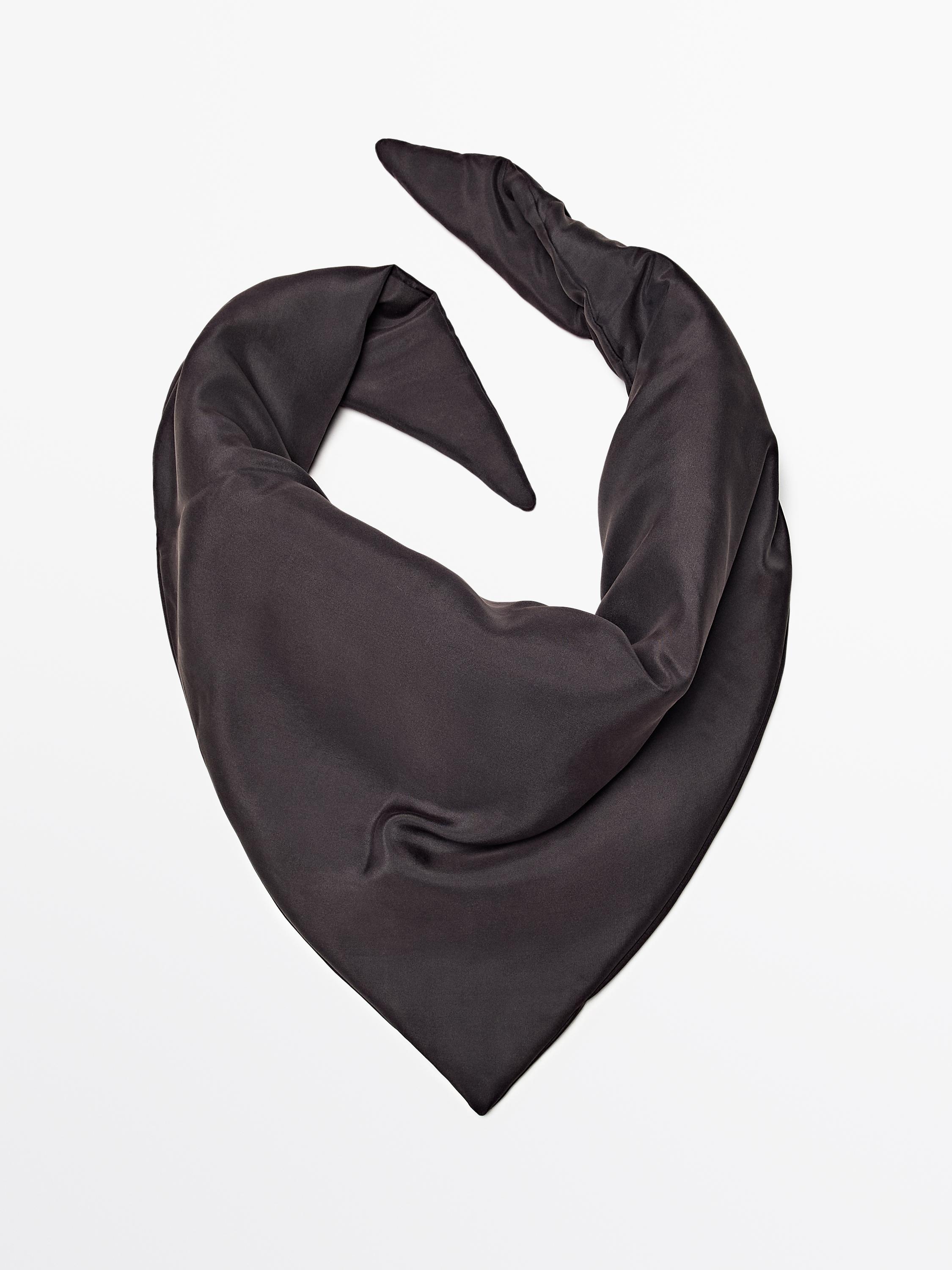 Quilted 100% silk bandana