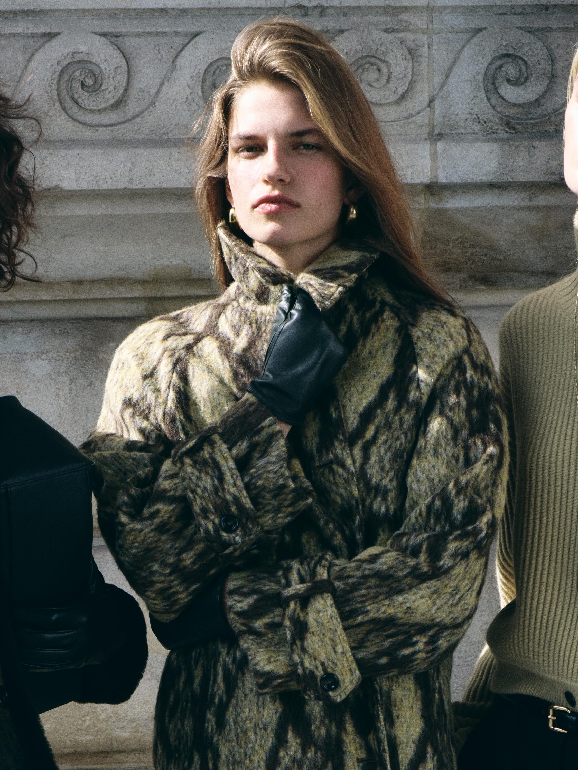 Manteau laine long serpent