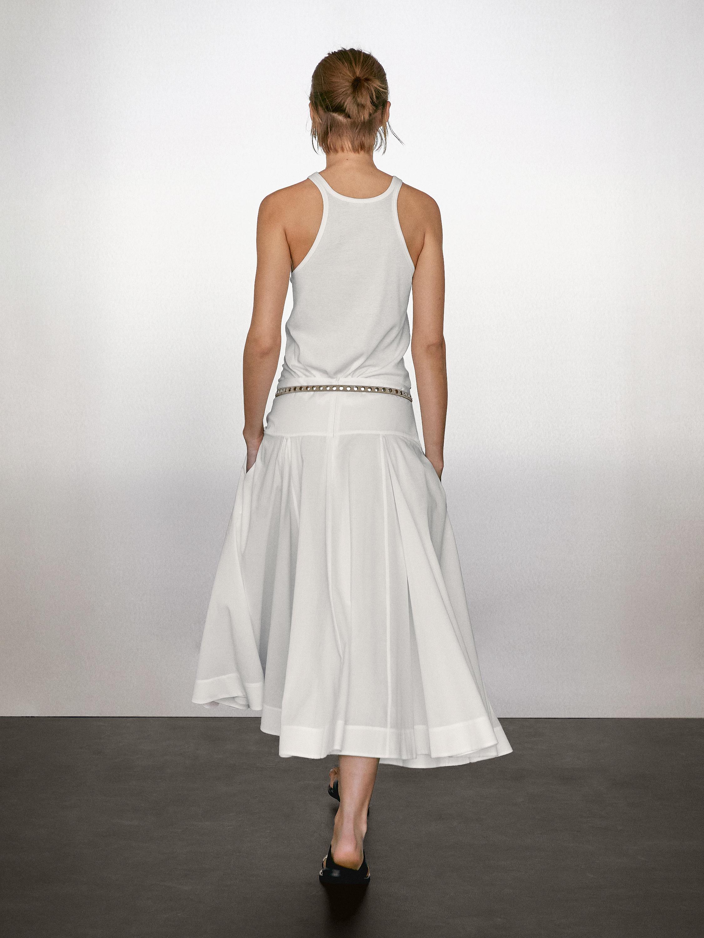 100% cotton midi skirt with yoke detail