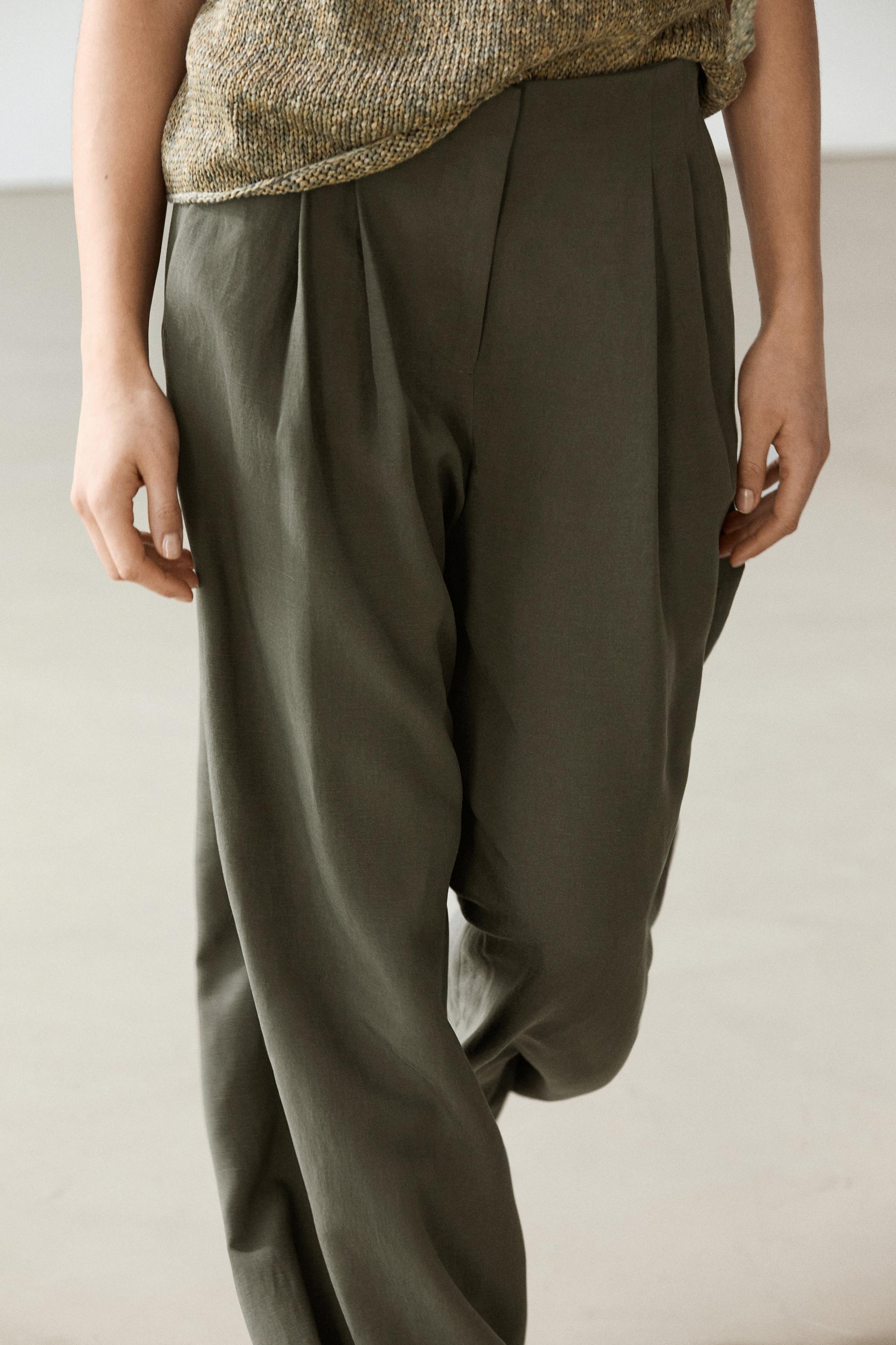 Darted wide-leg trousers — KHAKI