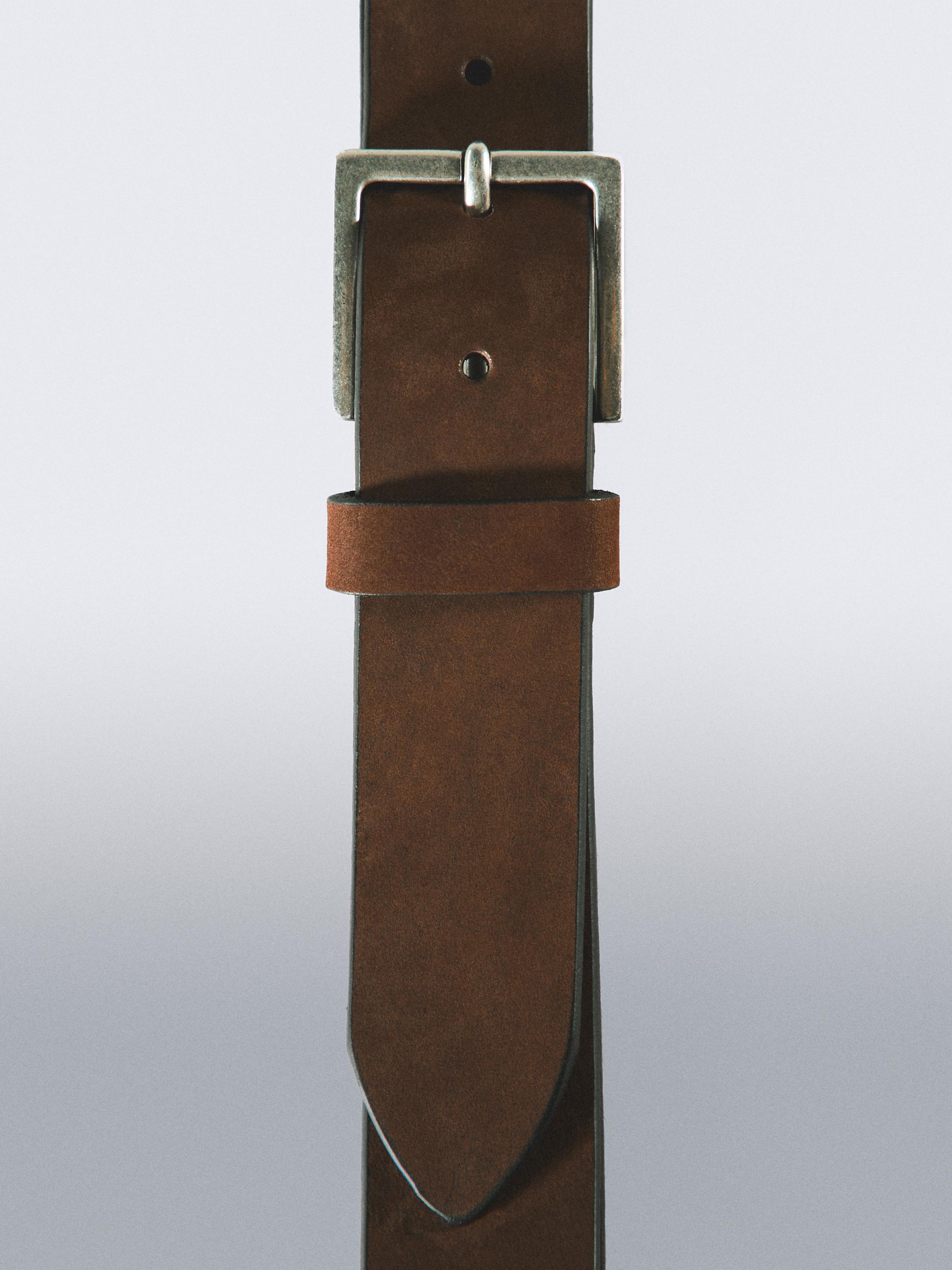 Leather belt with square buckle — BROWN