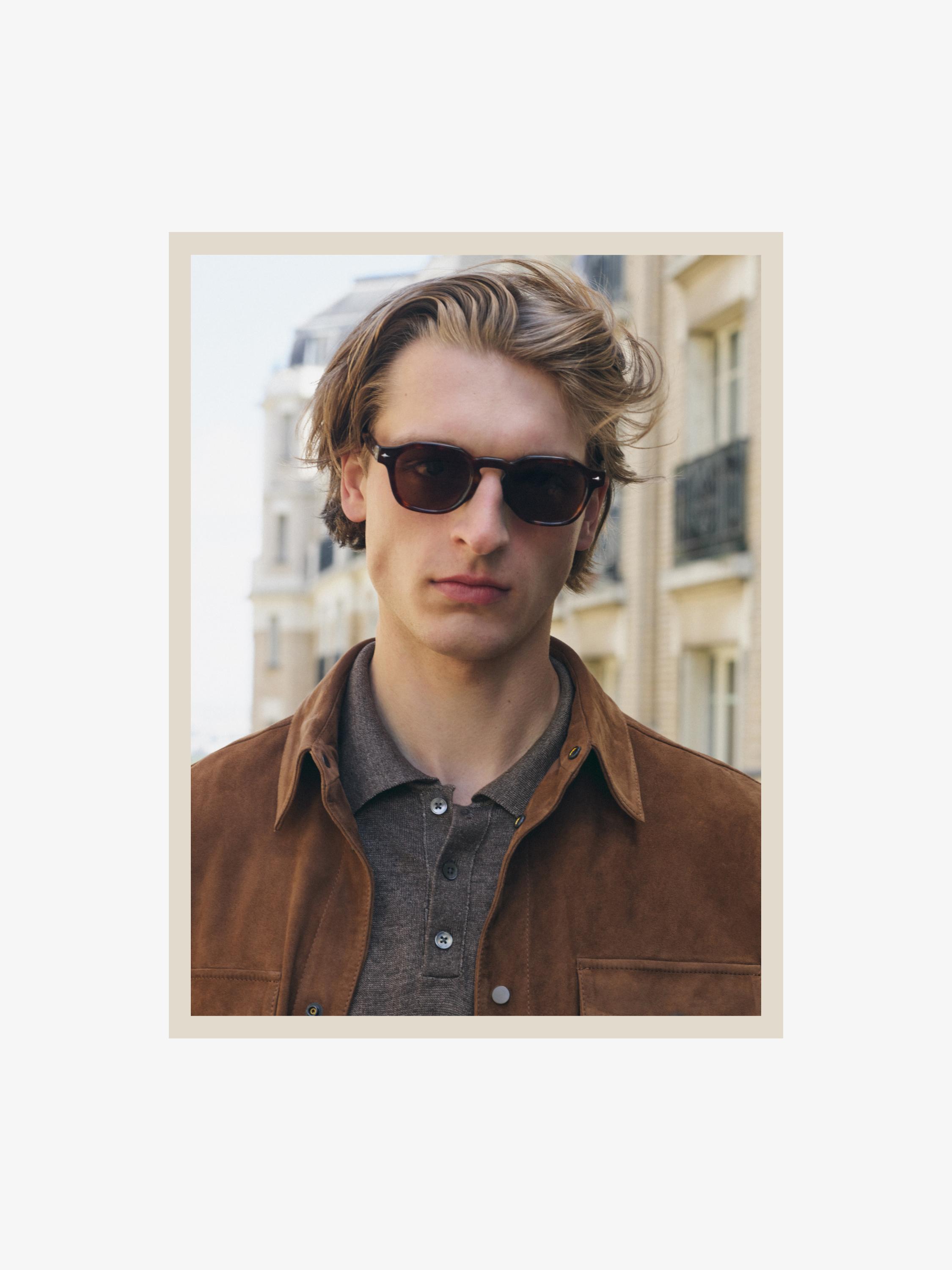 Chemise légère en cuir finition daim