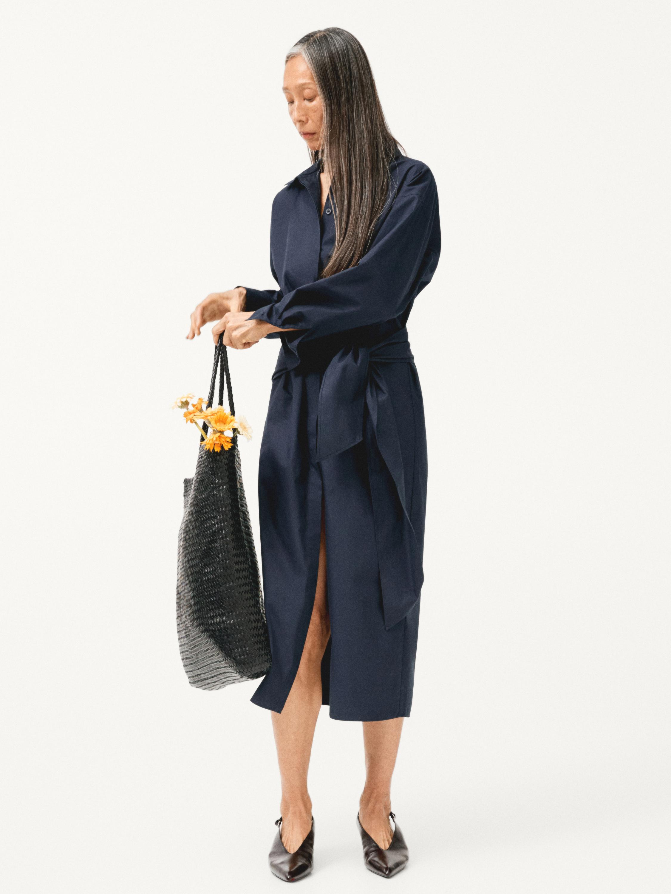 Midi shirt dress with scarf detail — BLUE