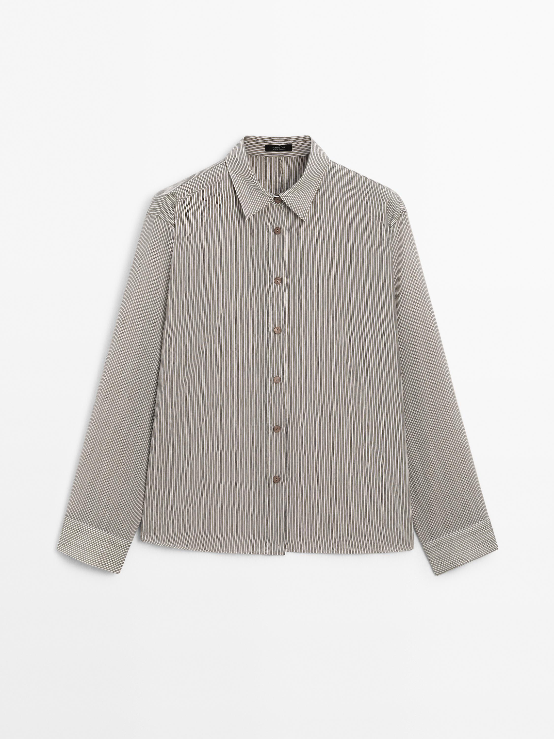 Camisa às riscas em mistura de algodão