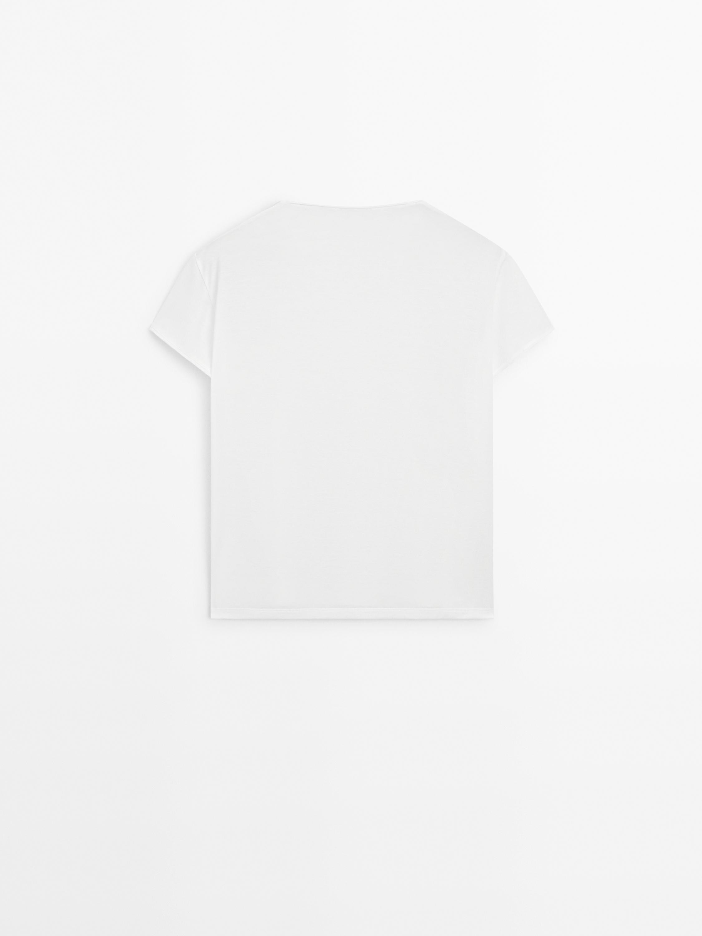 Flowing short sleeve T-shirt