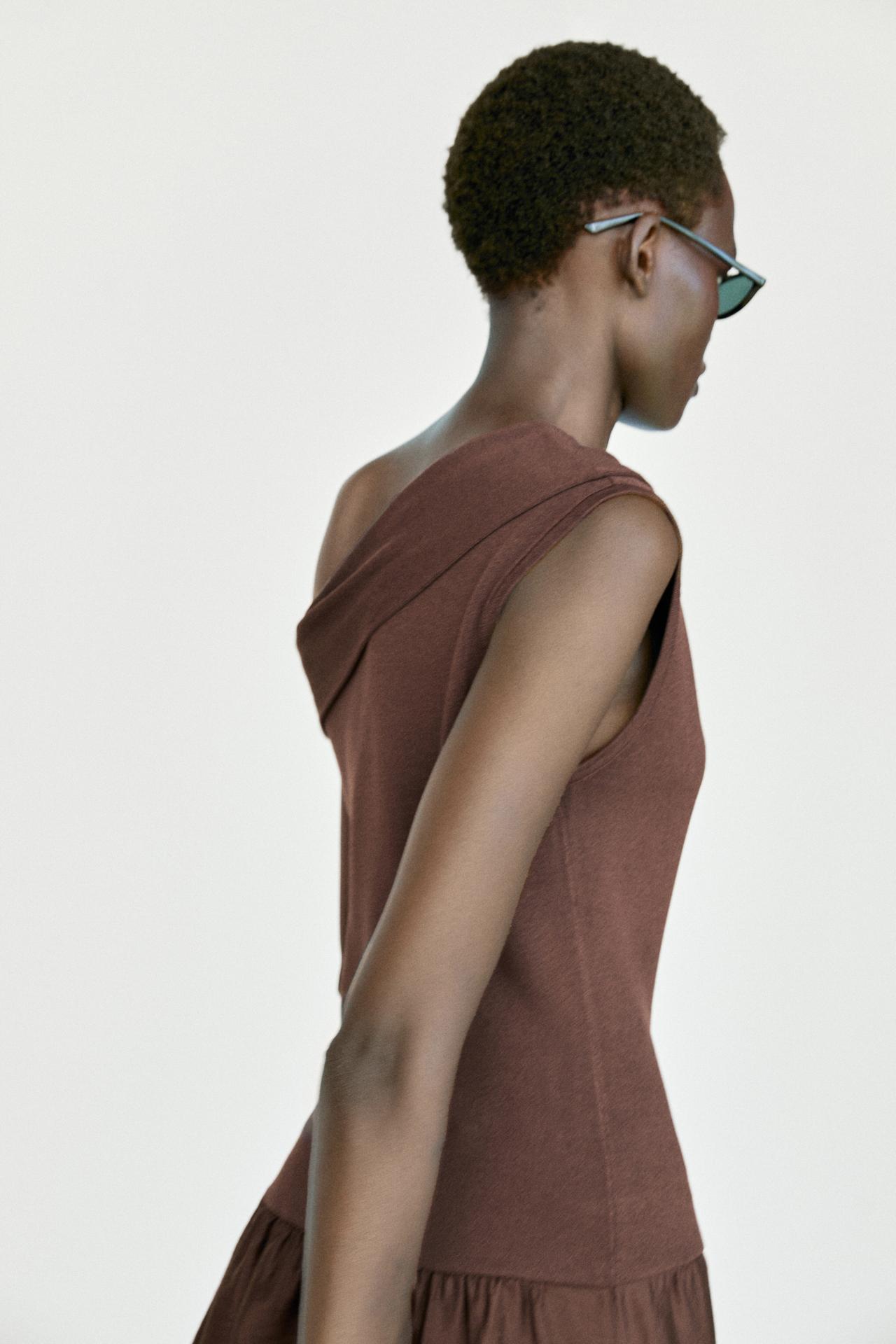 One-shoulder midi dress — BROWN
