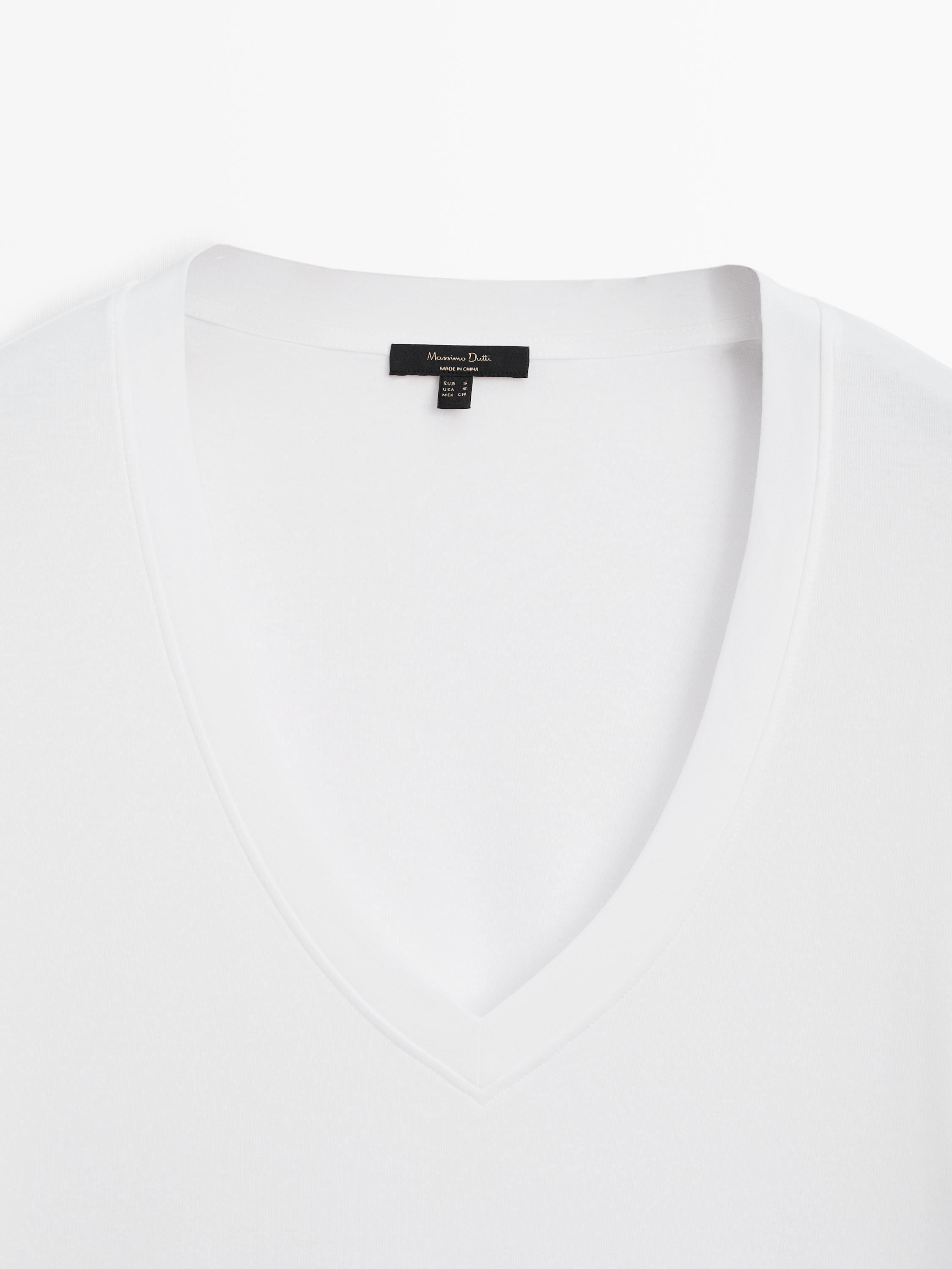 T-shirt 100 % coton, col en V