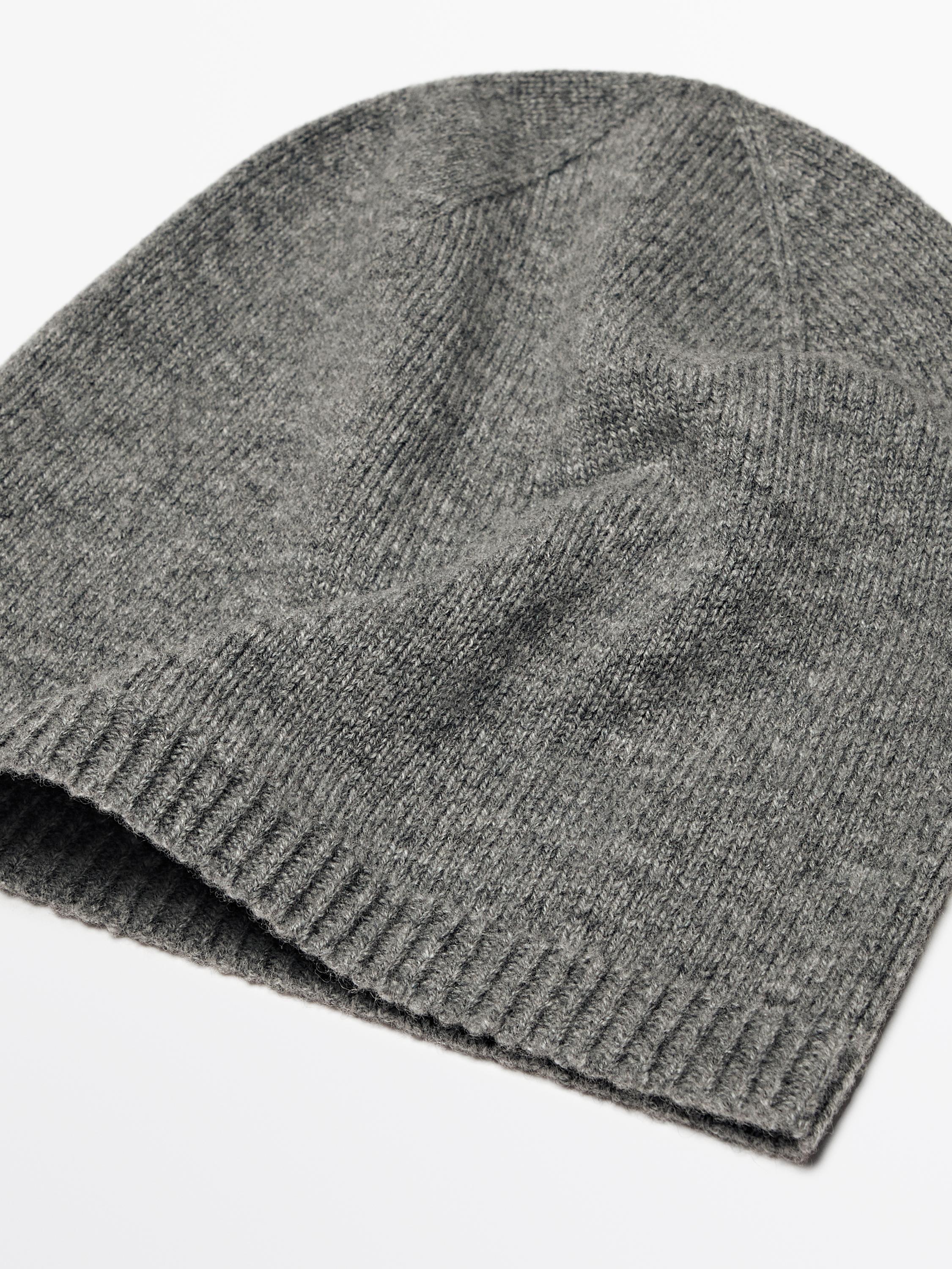 Bonnet fin en laine mélangée