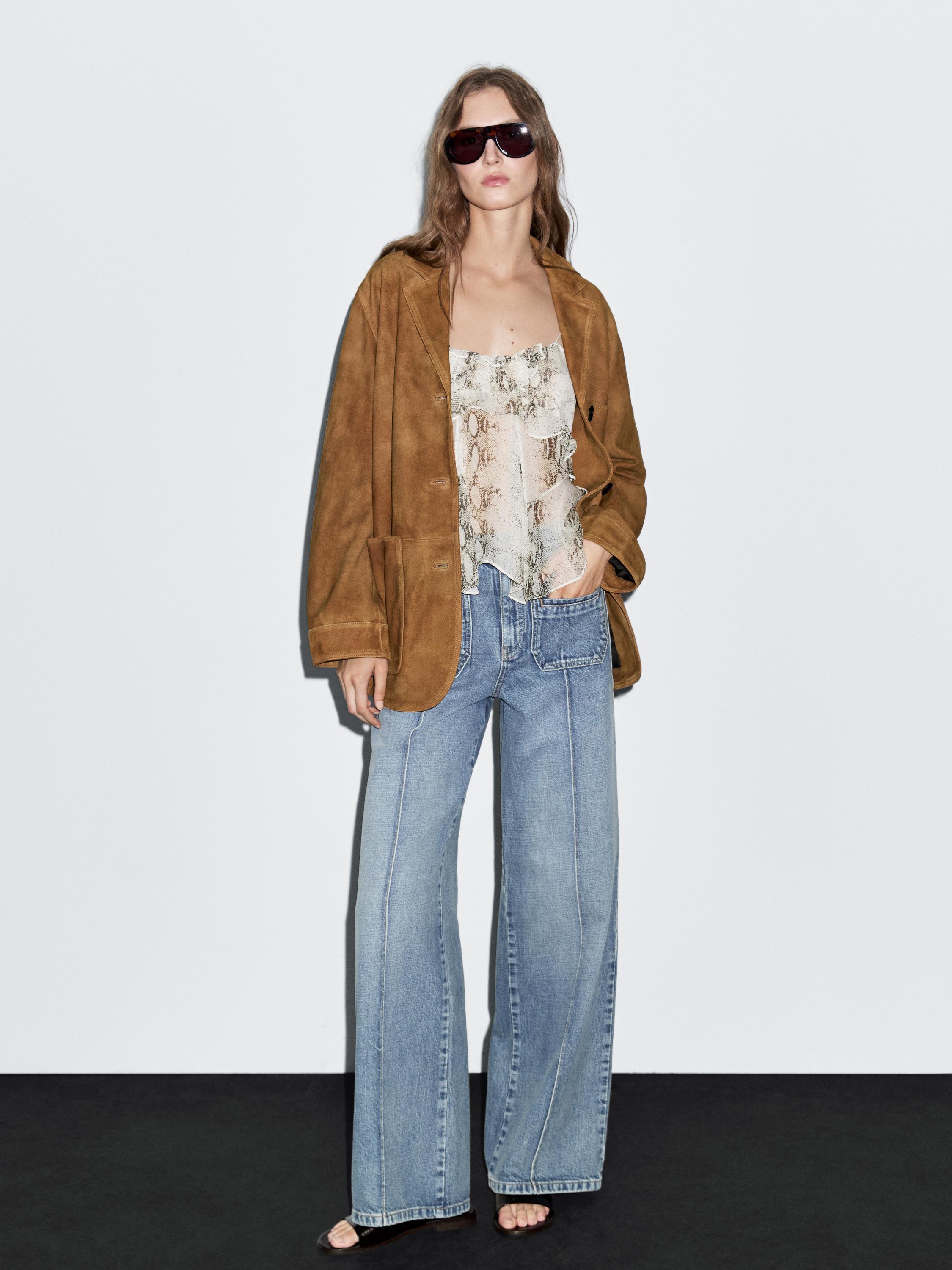 Suede leather blazer with pockets