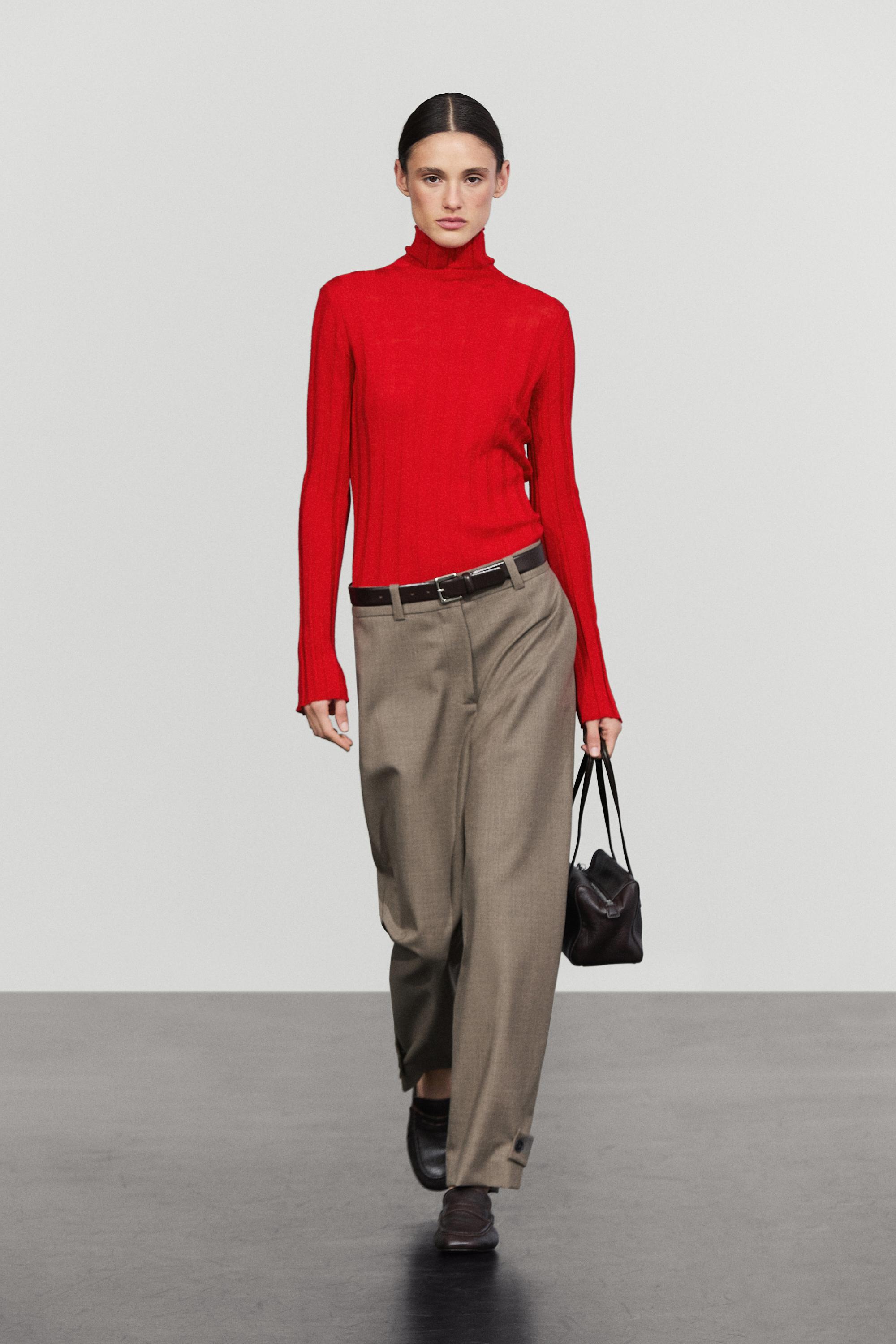 Bundfaltenhose mit Lasche am Saum aus 100 % Wolle
