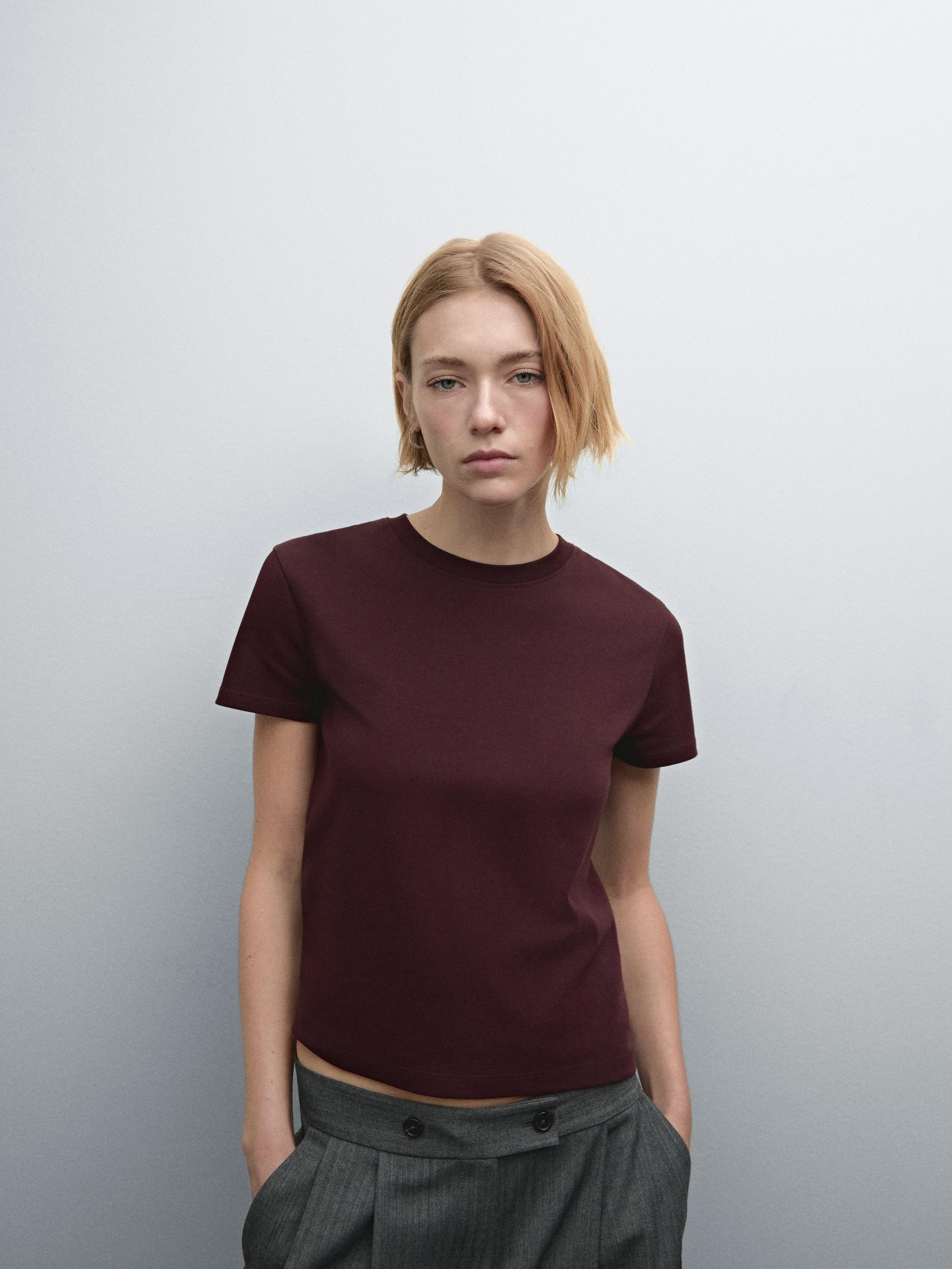 Heavy weight cotton T-shirt with seam detail