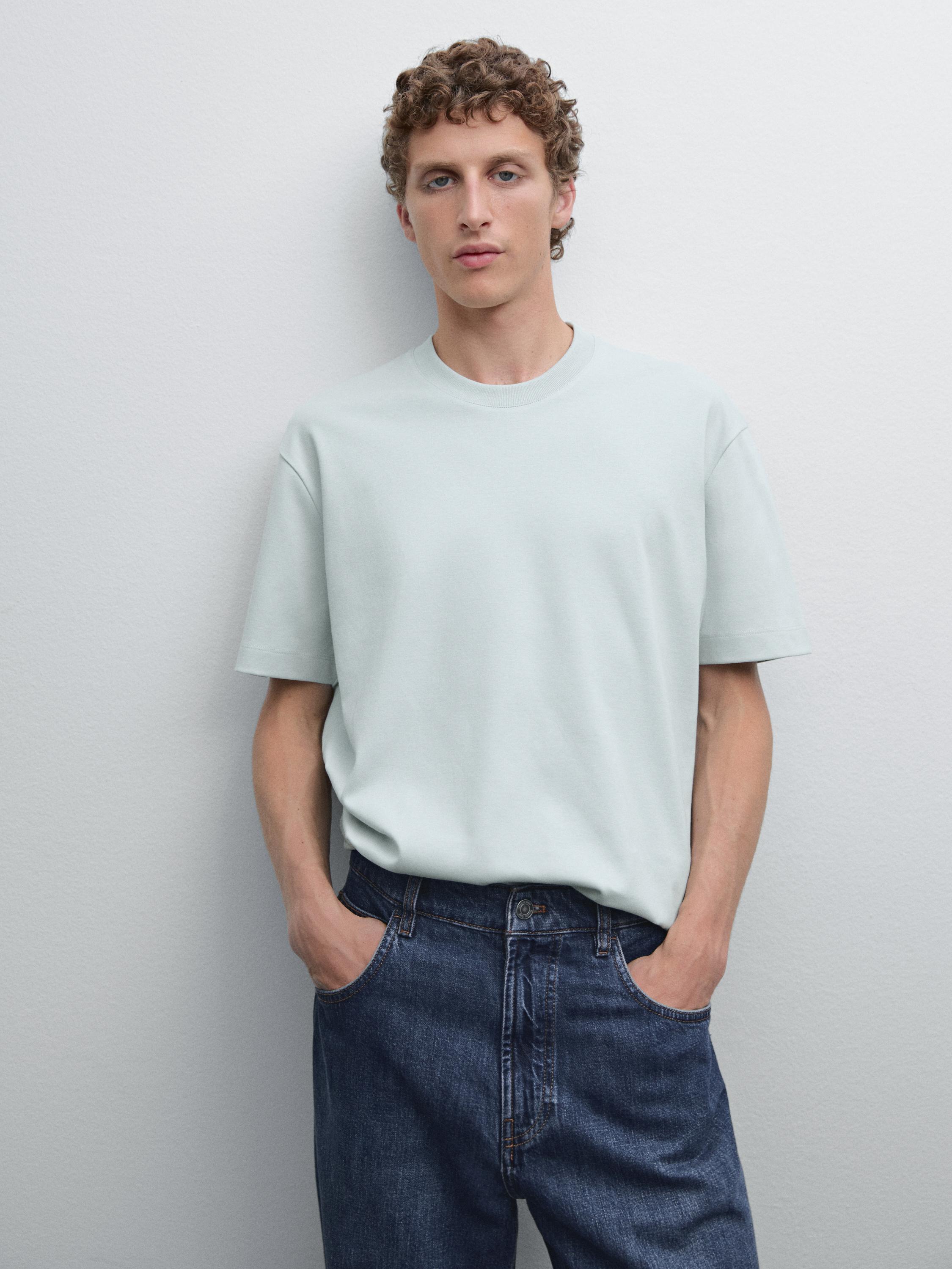 100% cotton medium weight T-shirt