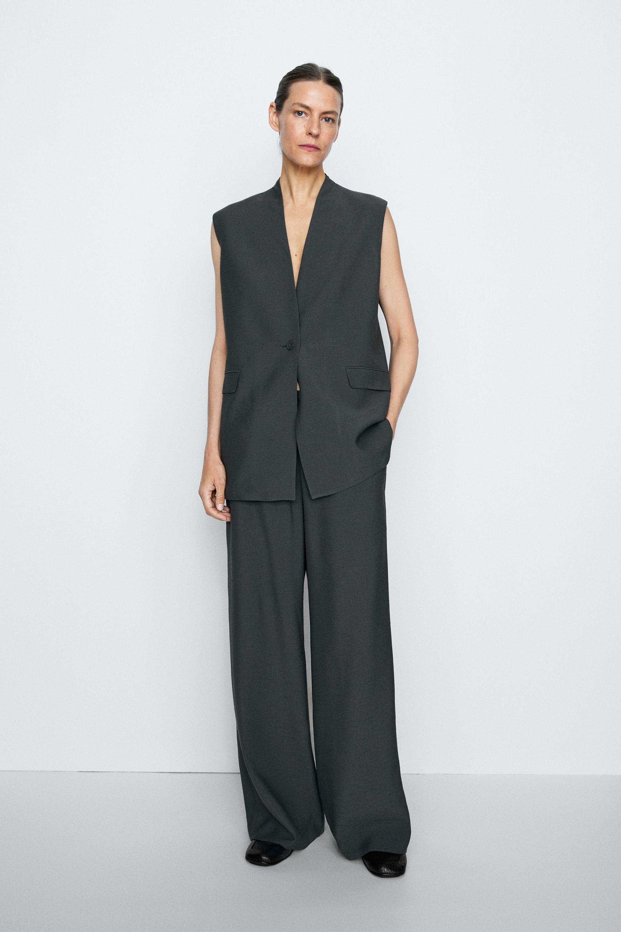 V-neck vest total look - STUDIO — PETROLEUM