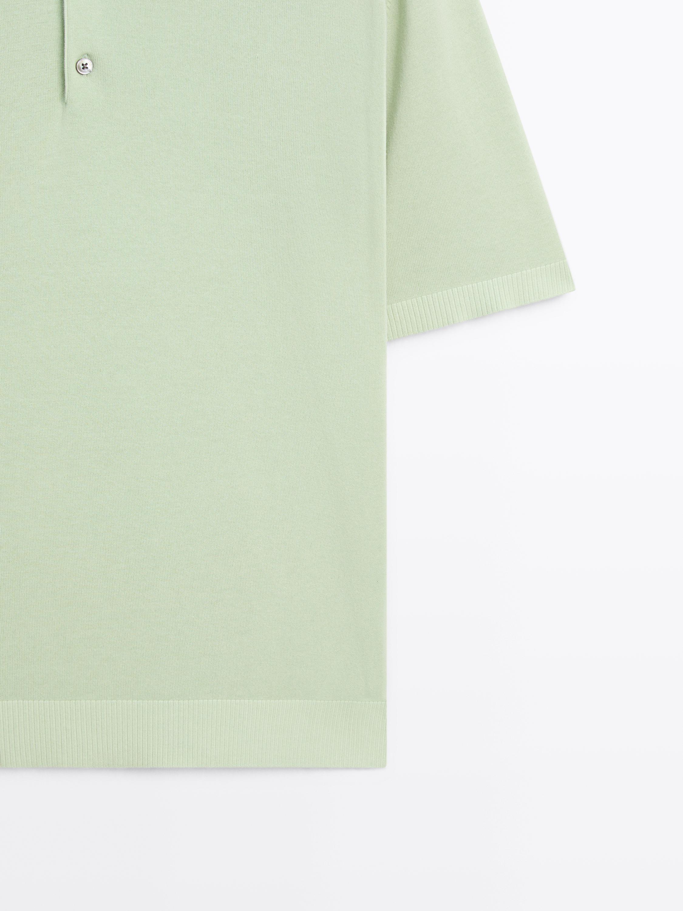 Short sleeve knit polo shirt