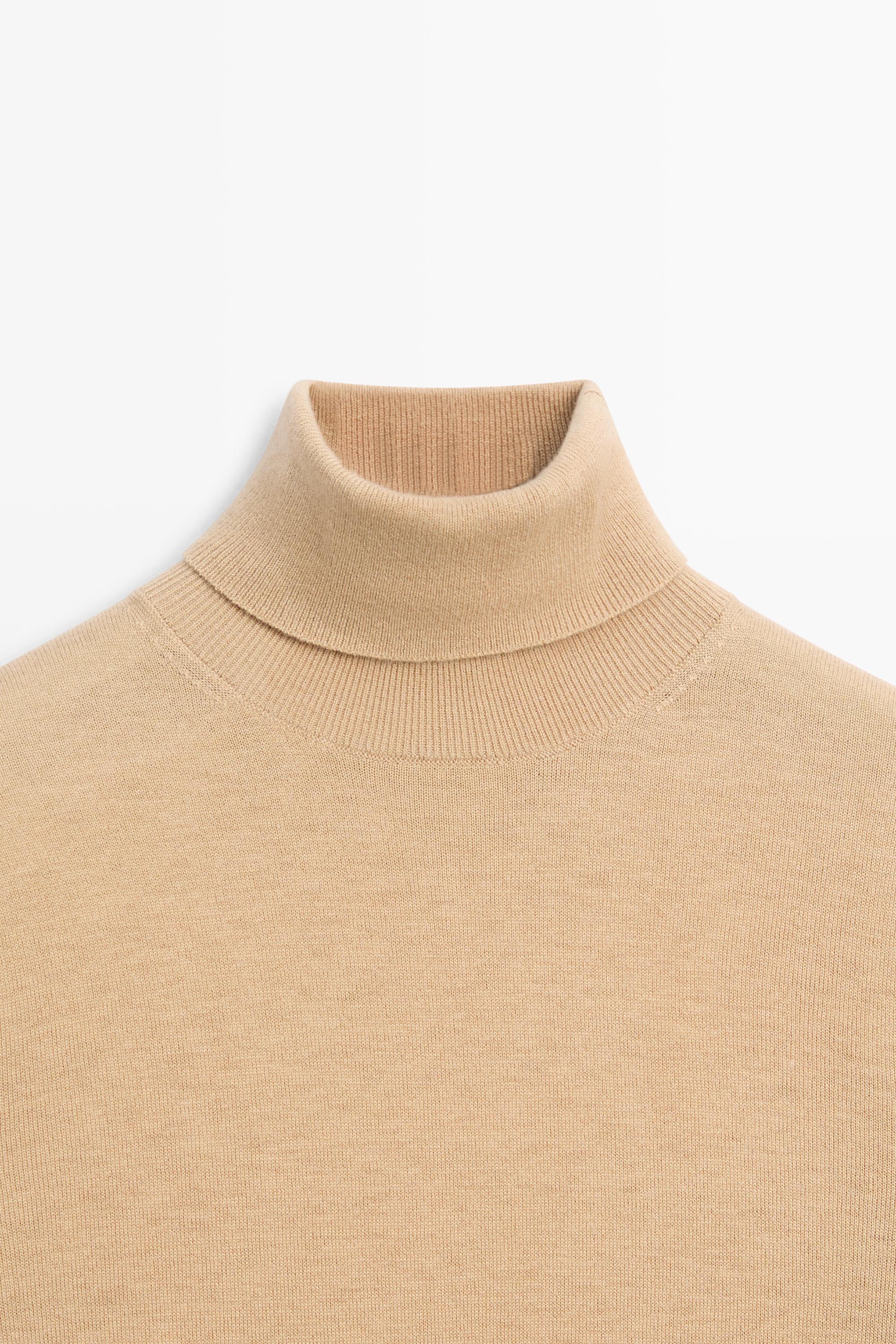 Wool-blend turtleneck knit sweater — CAMEL