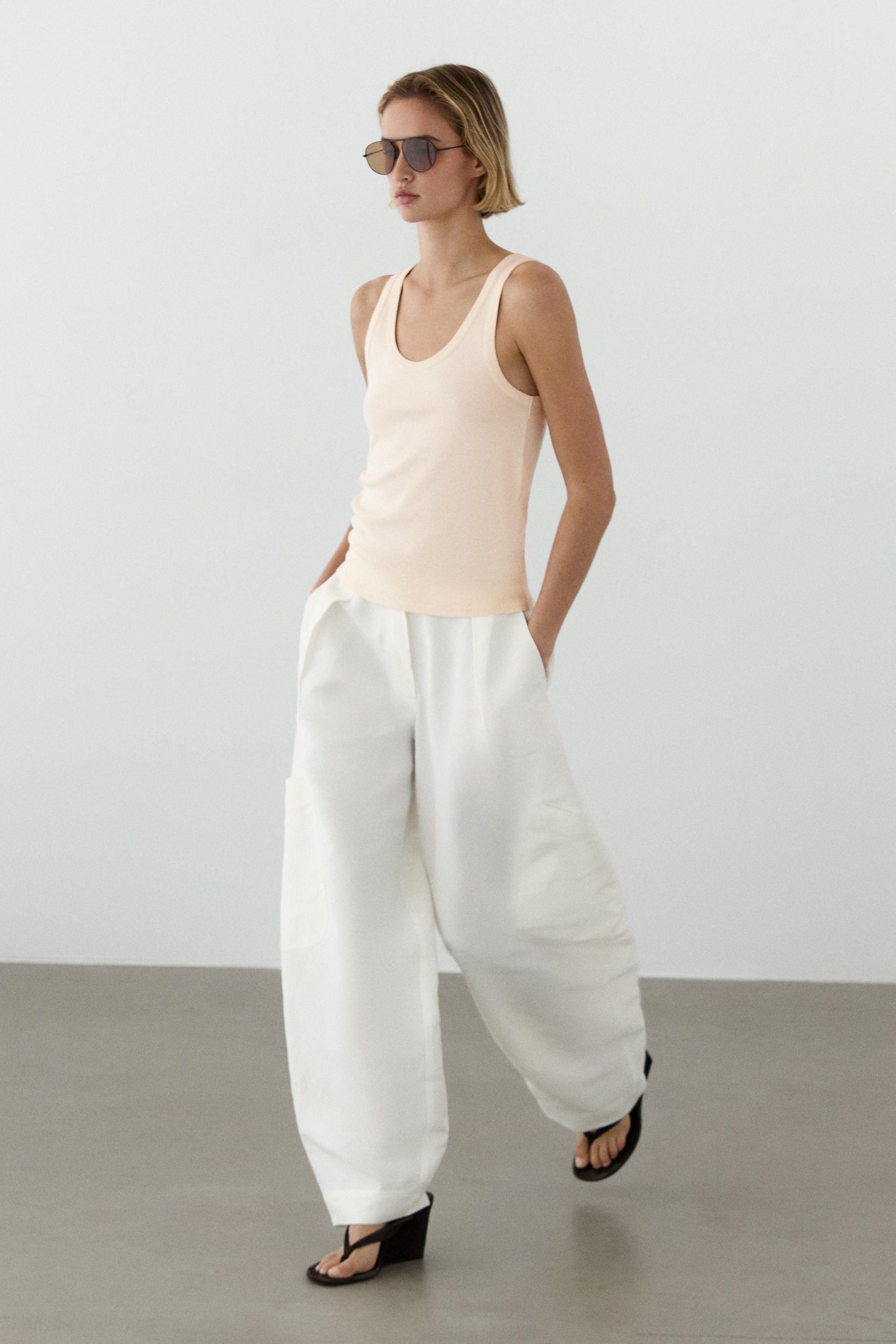 Sleeveless 100% cotton T-shirt — Beige
