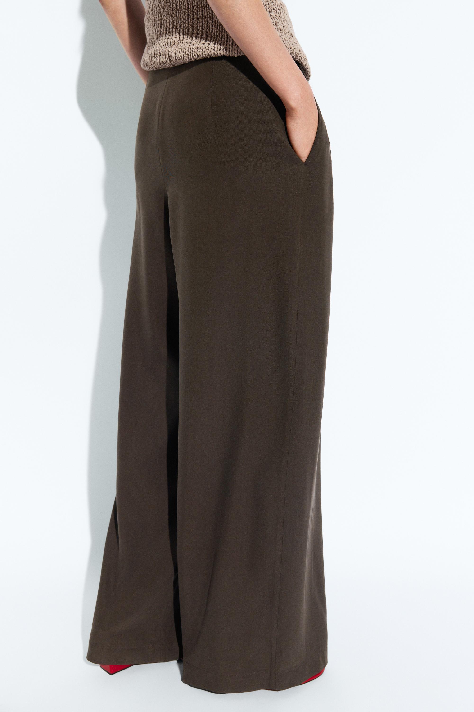 Flowing wide-leg pants with dart detail — BROWN