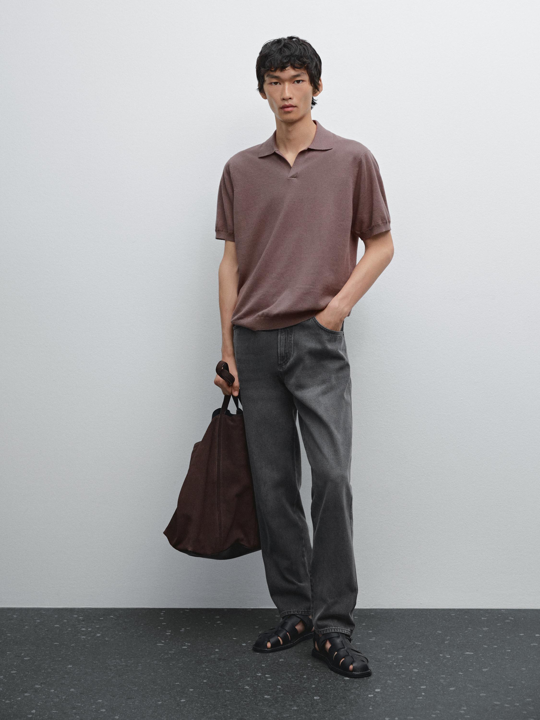 V-neck knitted polo shirt with linen