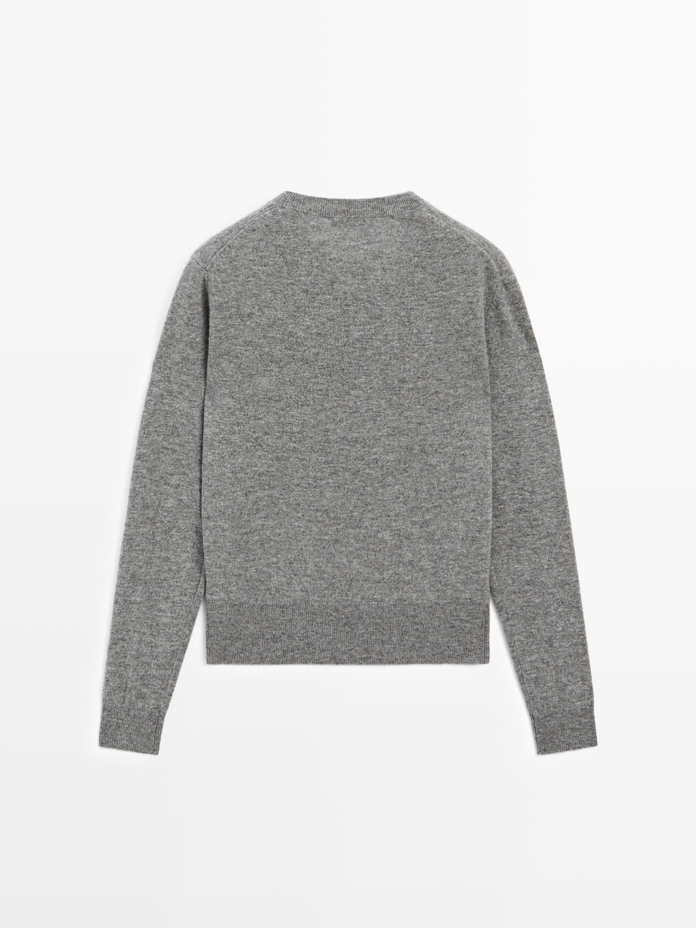 Wool blend knit V-neck sweater — GREY MARL