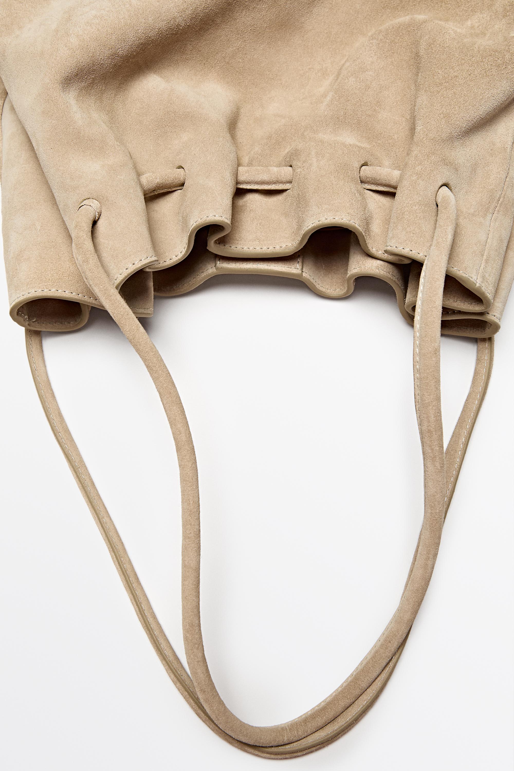 Ruched split suede leather bag — Ecru
