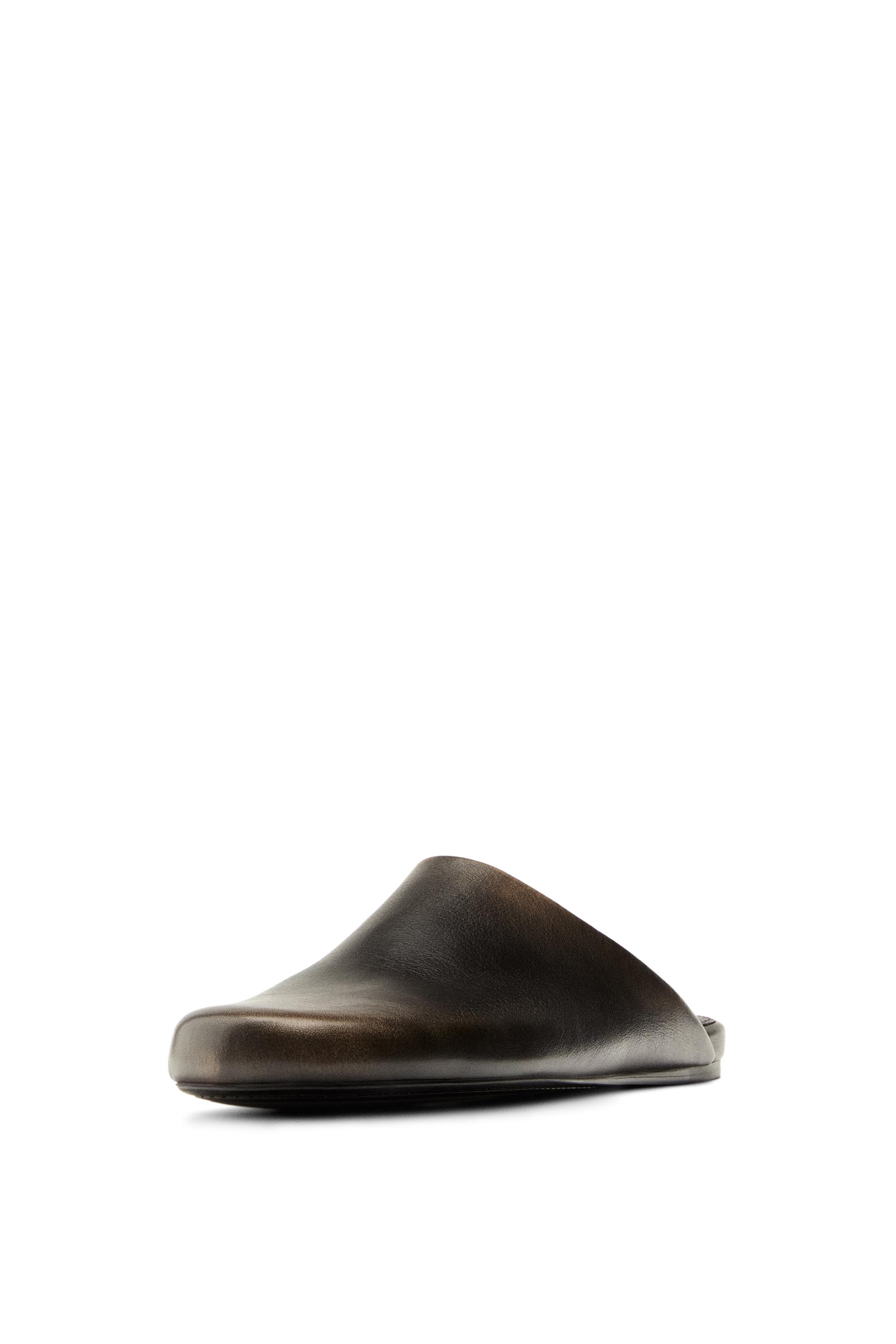 Leather mule clogs — BROWN