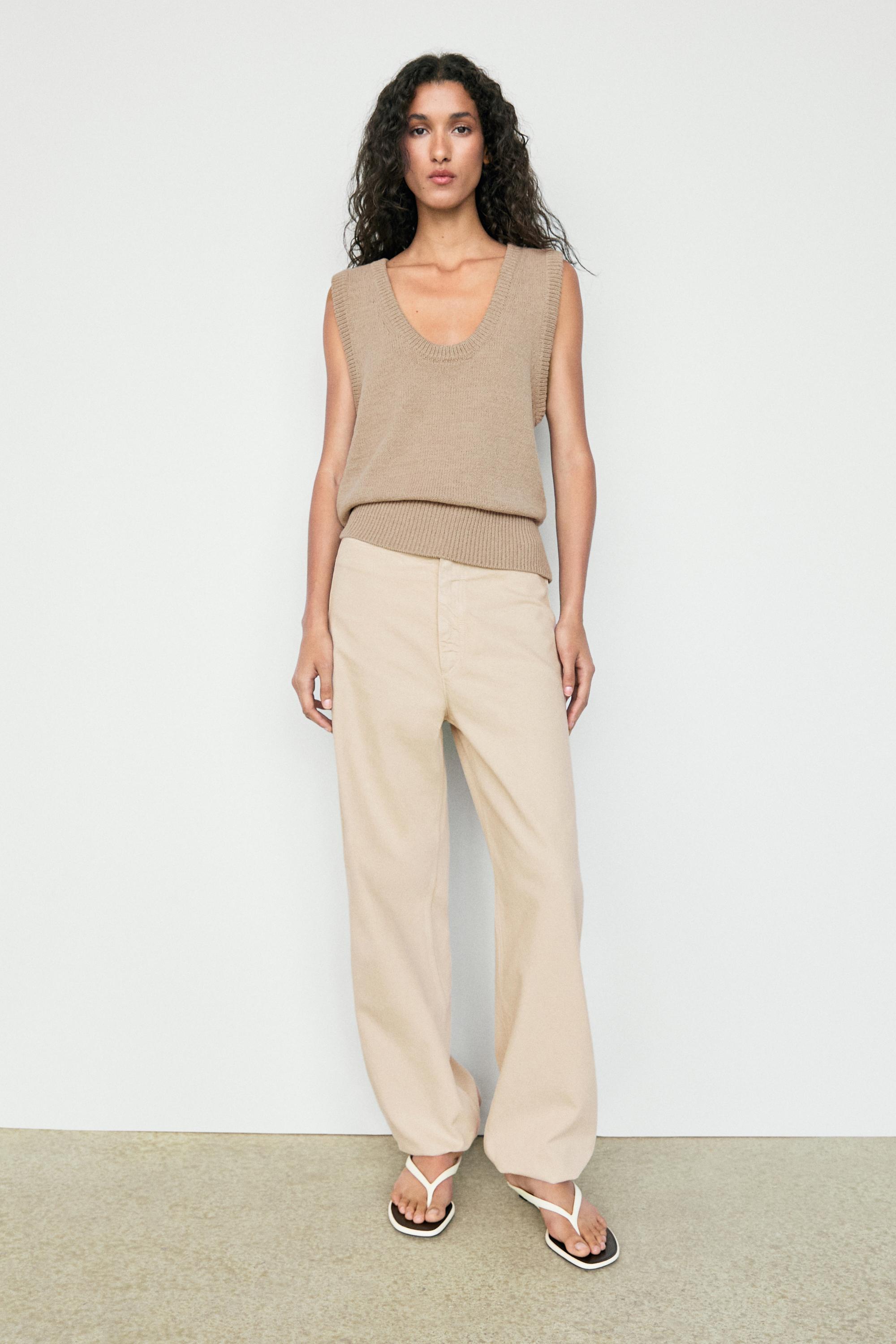 Cotton-blend ribbed knit vest — SAND