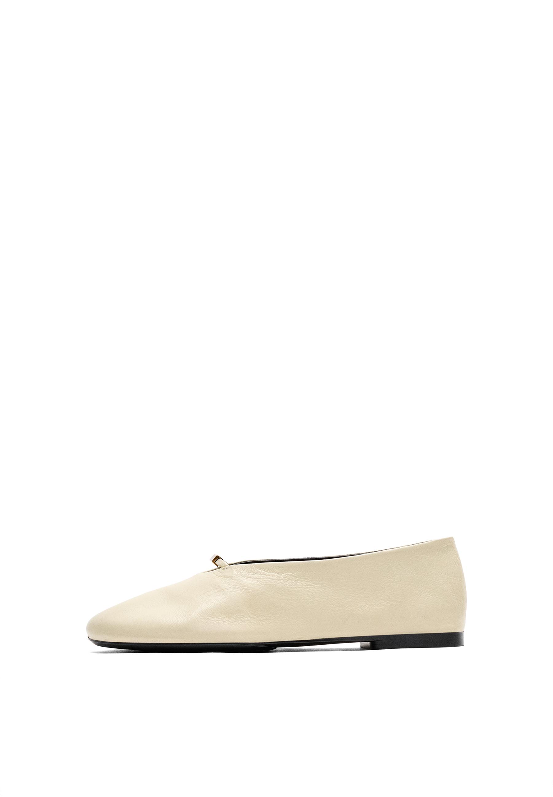 Soft leather ballet flat — ECRU