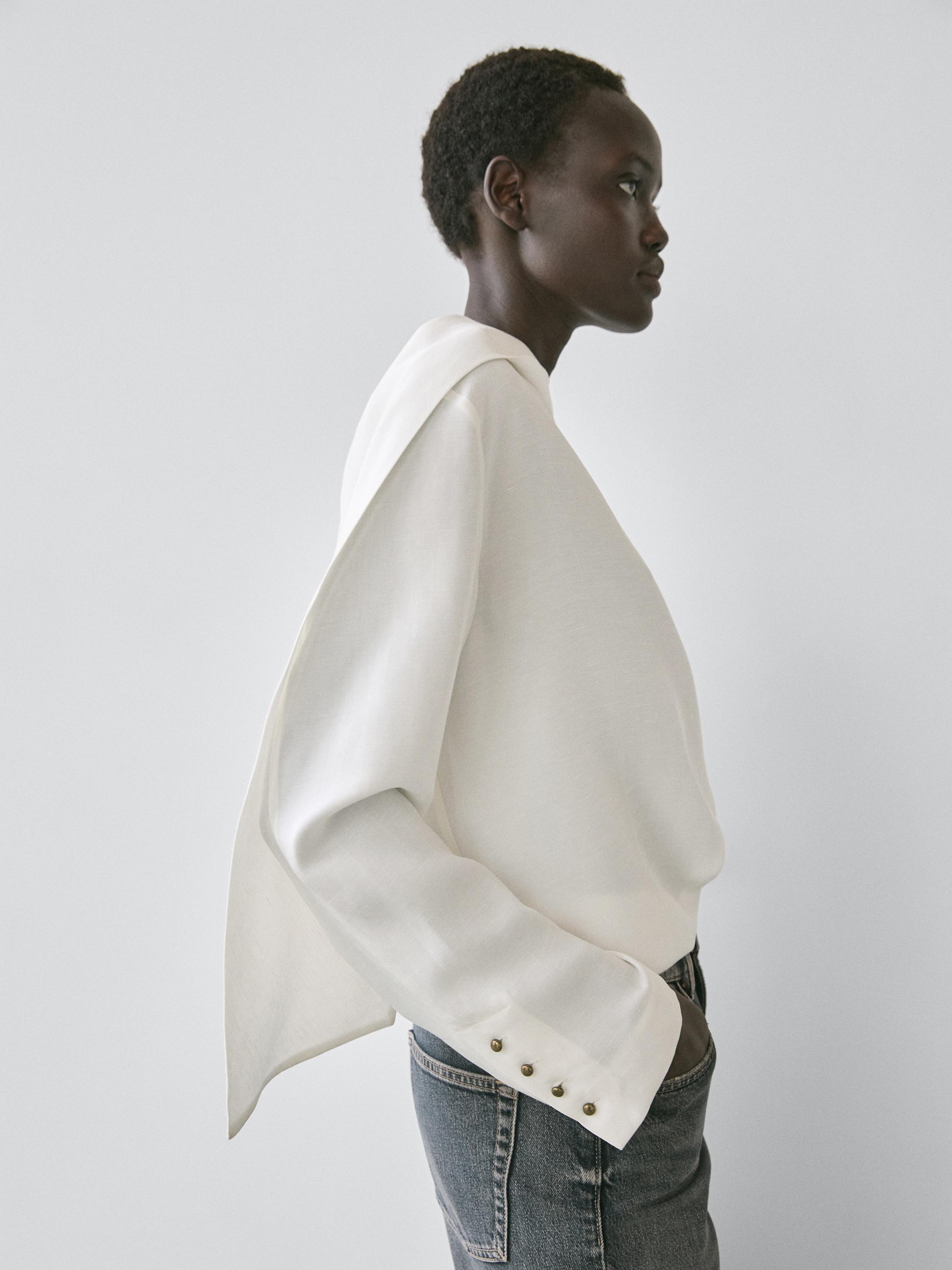 Flowing shirt with button details — Off white