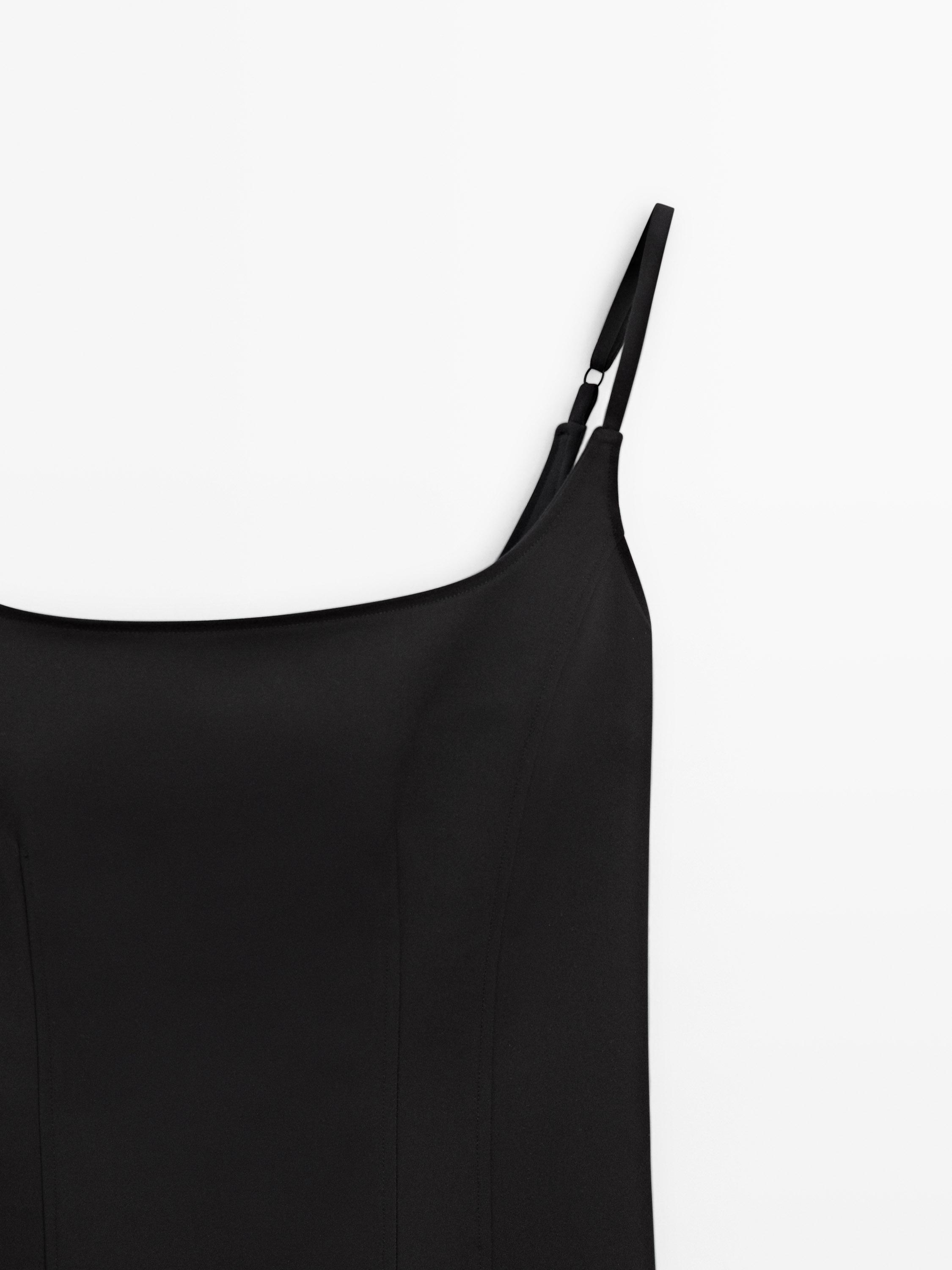 Robe midi cintrée à bretelles réglables