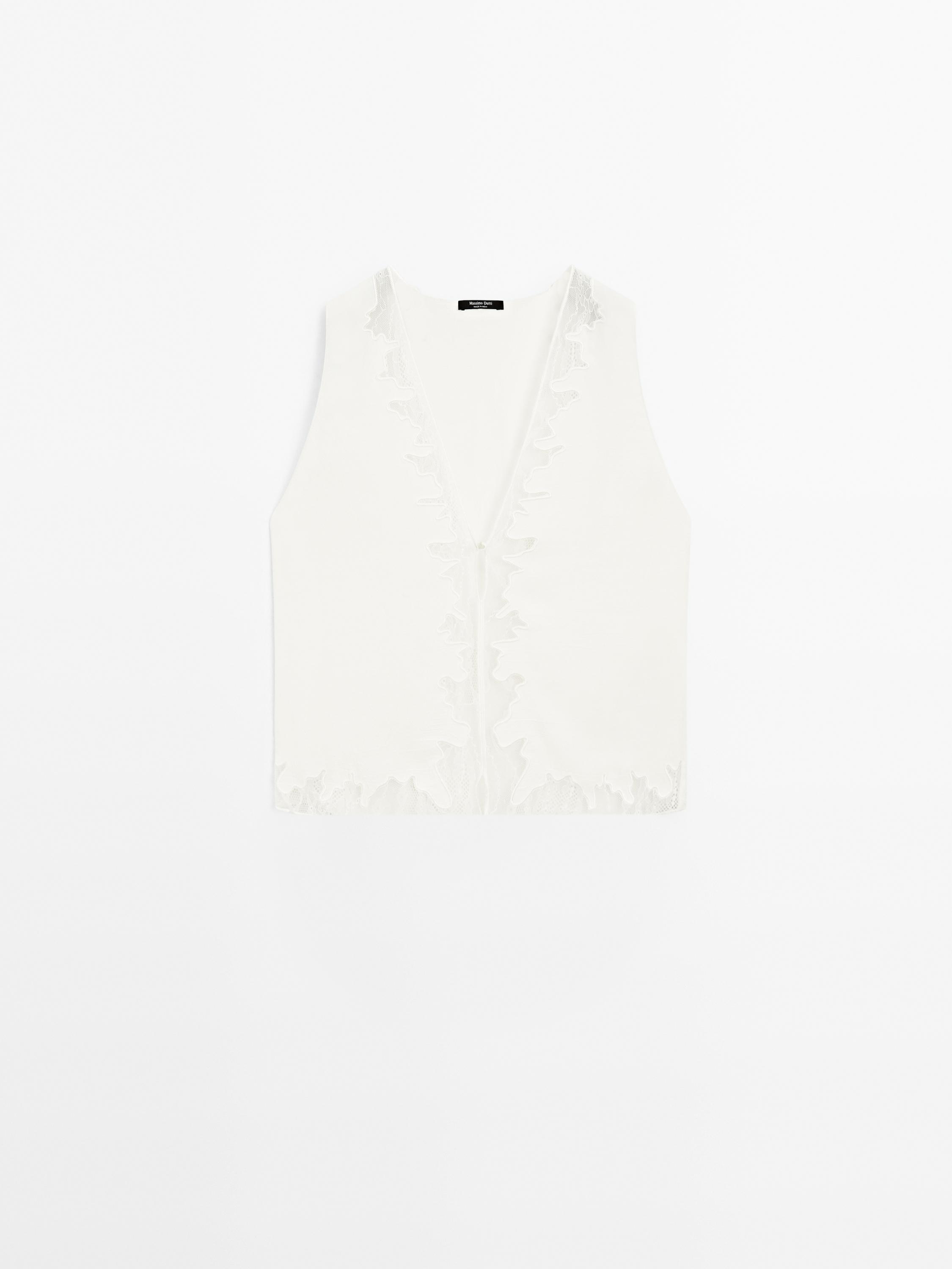 Lepršava bluza s čipkom
