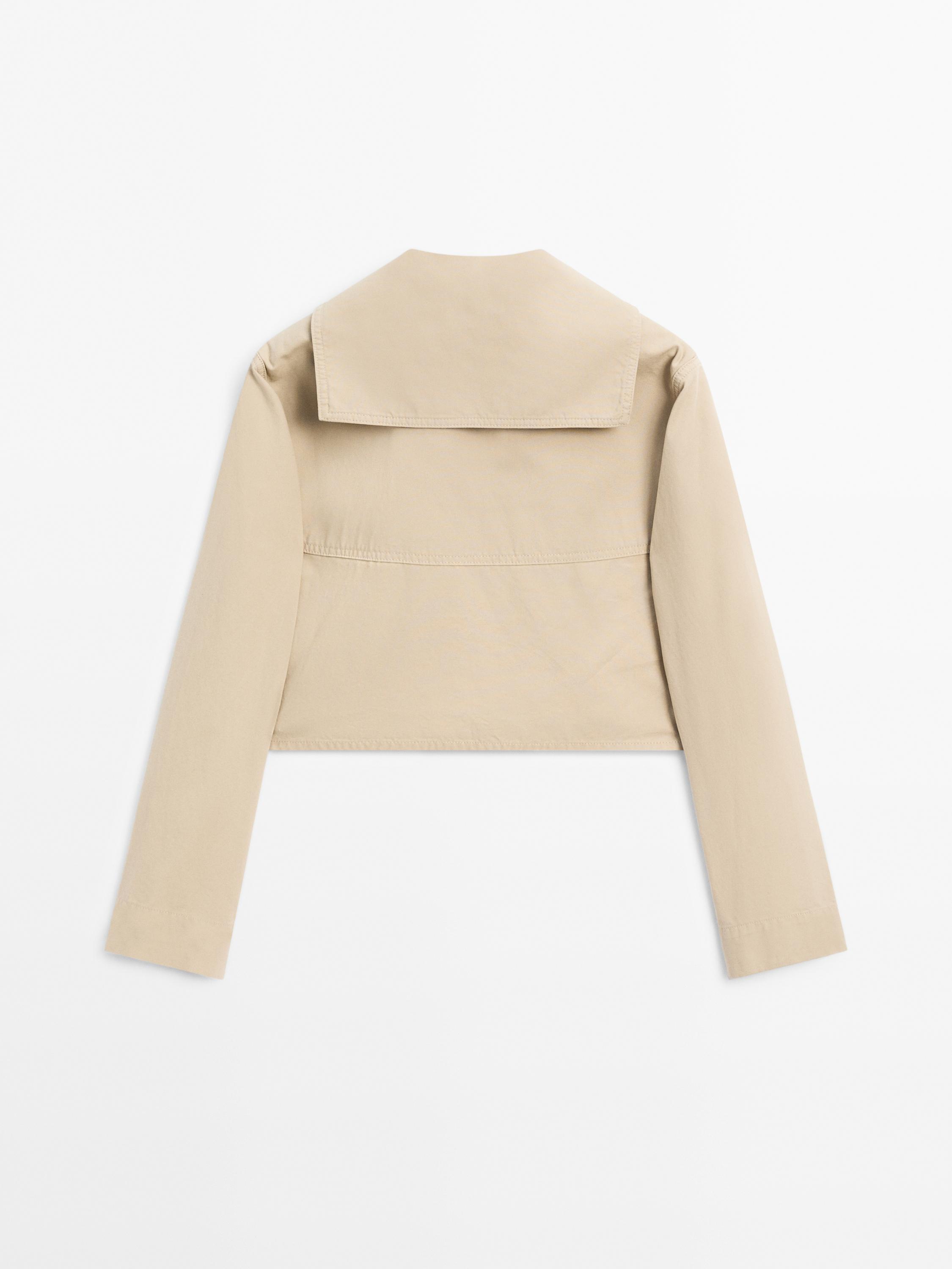 Short cotton jacket with sailor collar