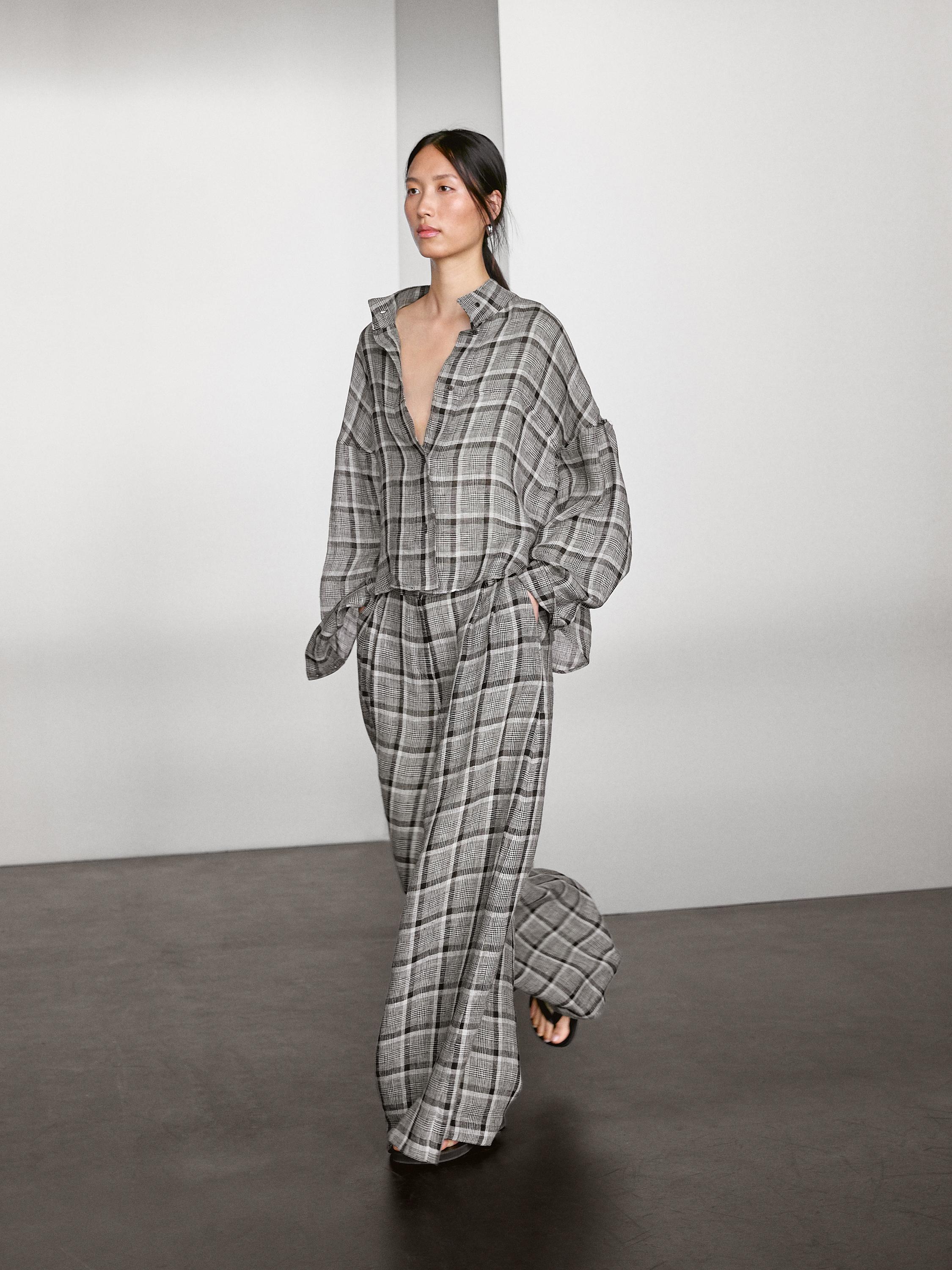 Camisa aos quadrados 100% linho