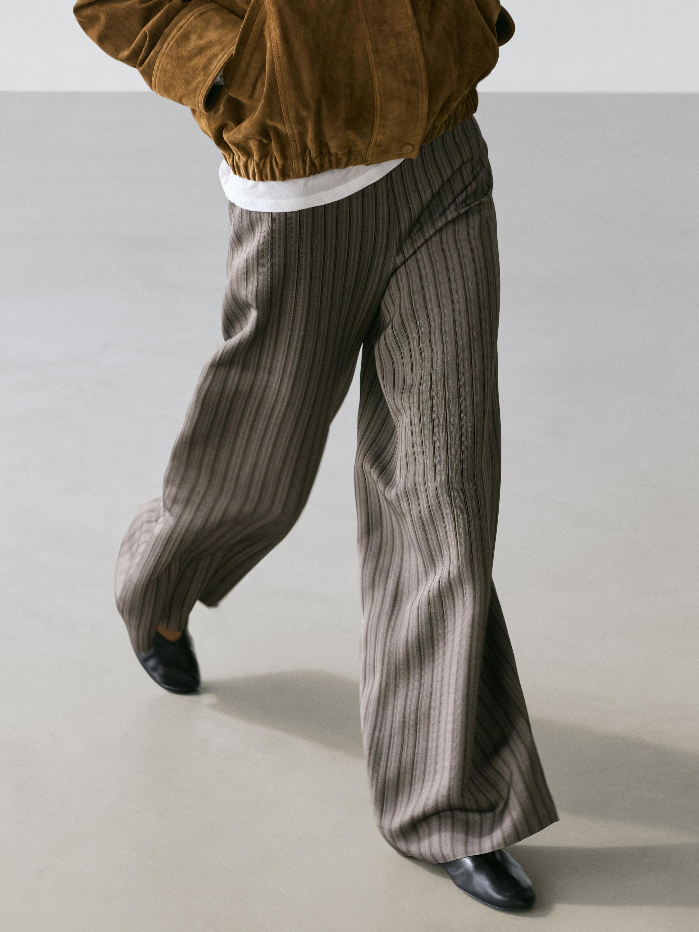 Wide-leg trousers with striped details — GREY